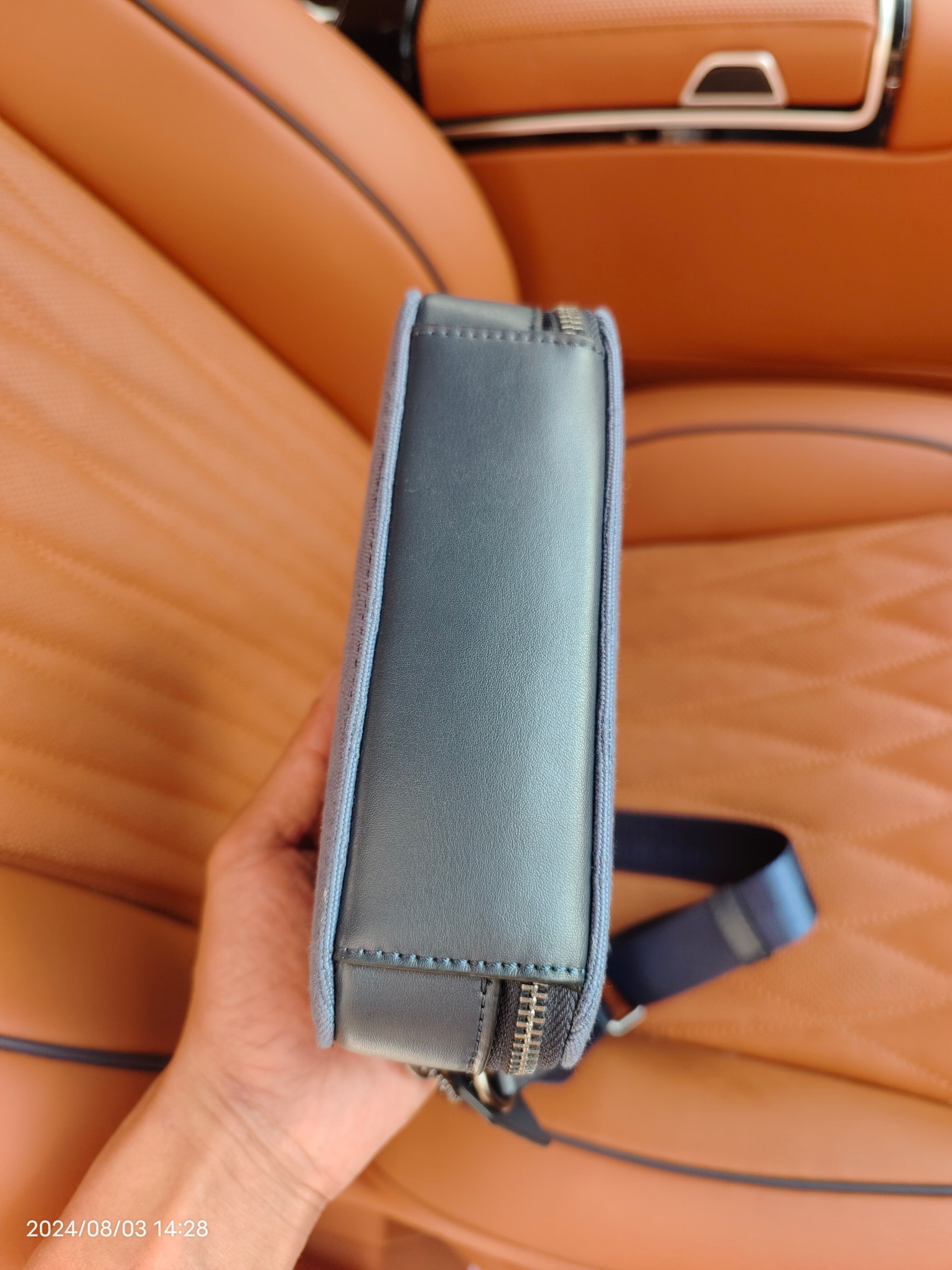 Coach CU207浅蓝色 COACH蔻驰男包新款CHARTER纤巧型单肩斜挎包