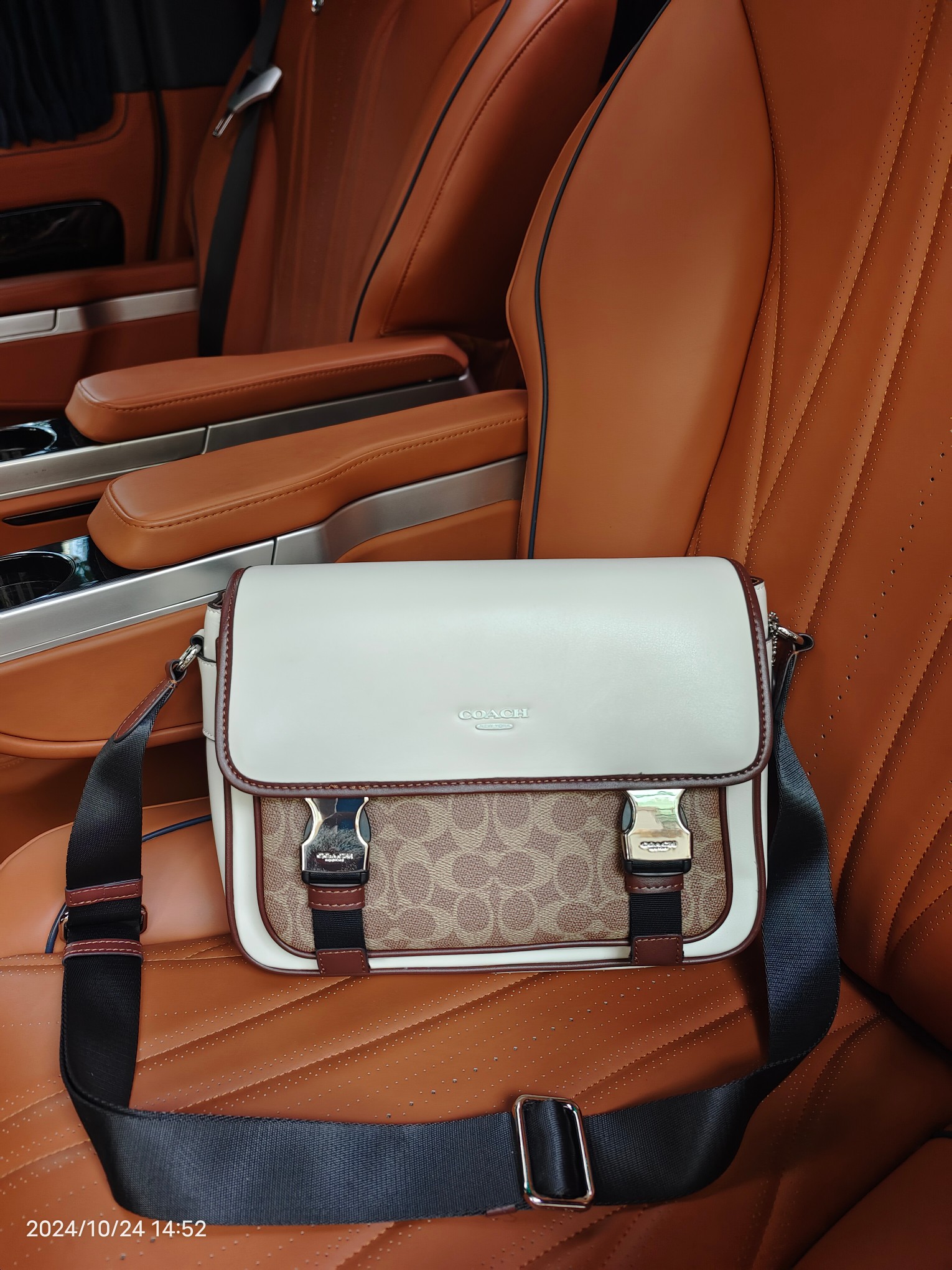 Coach COACH/蔻驰奥莱CT716 CT753 CU110男士 标志老花 RACER信使包 翻盖邮差包斜挎包