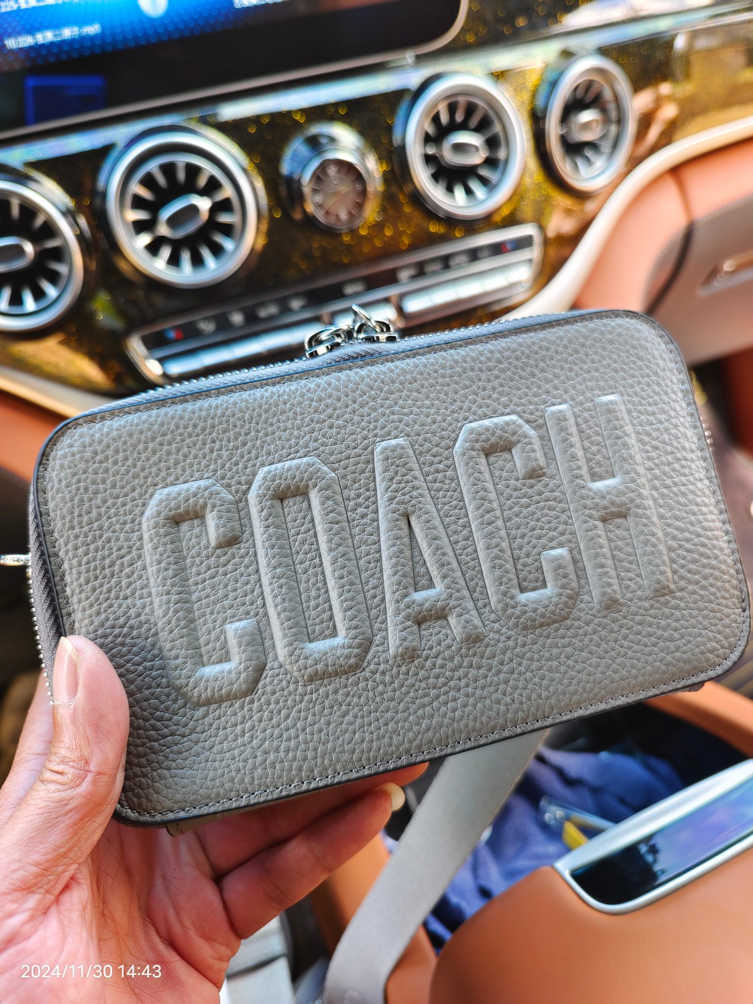 Coach CW540头层皮最新款 COACH蔻驰男包新款CHARTER纤巧型单肩斜挎包 相机包 新款charter男士款尺寸20/12/5cm