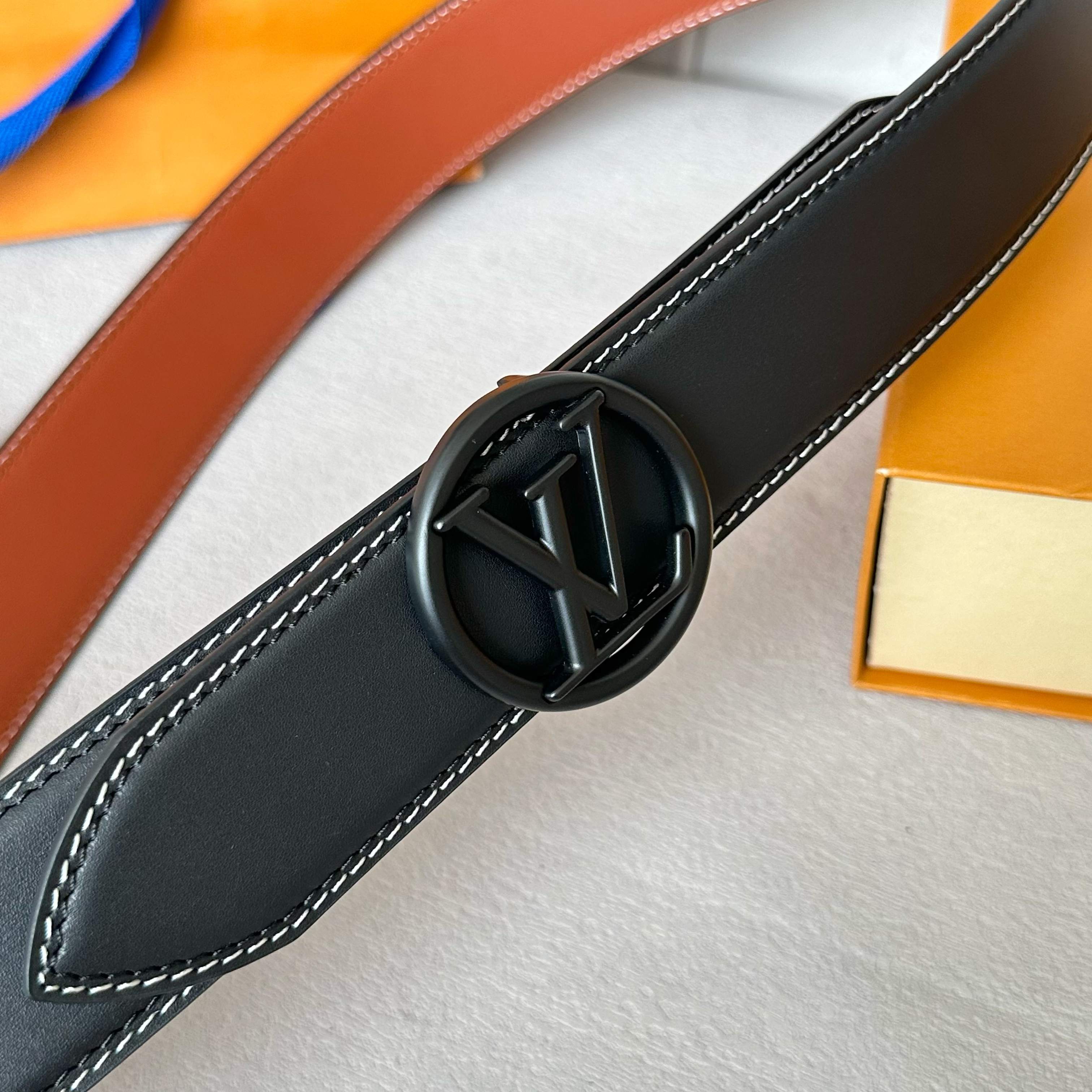 🌸L0UIS VUITT0N 今季新品 男士原單腰帶 寬度40毫米 雙面頭層小牛皮車雙線工藝 搭配經典鋼