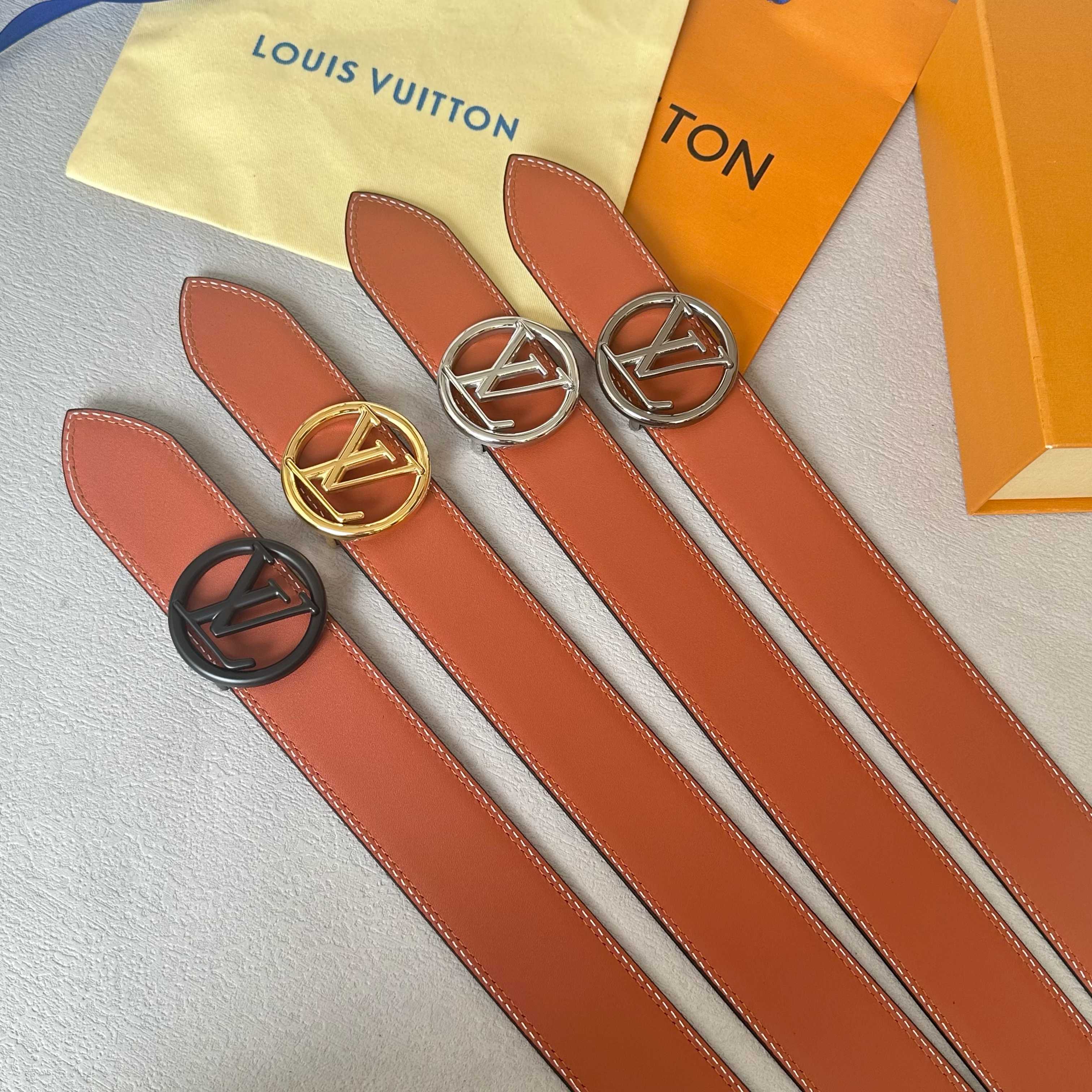 🌸L0UIS VUITT0N 今季新品 男士原單腰帶 寬度40毫米 雙面頭層小牛皮車雙線工藝 搭配經典鋼