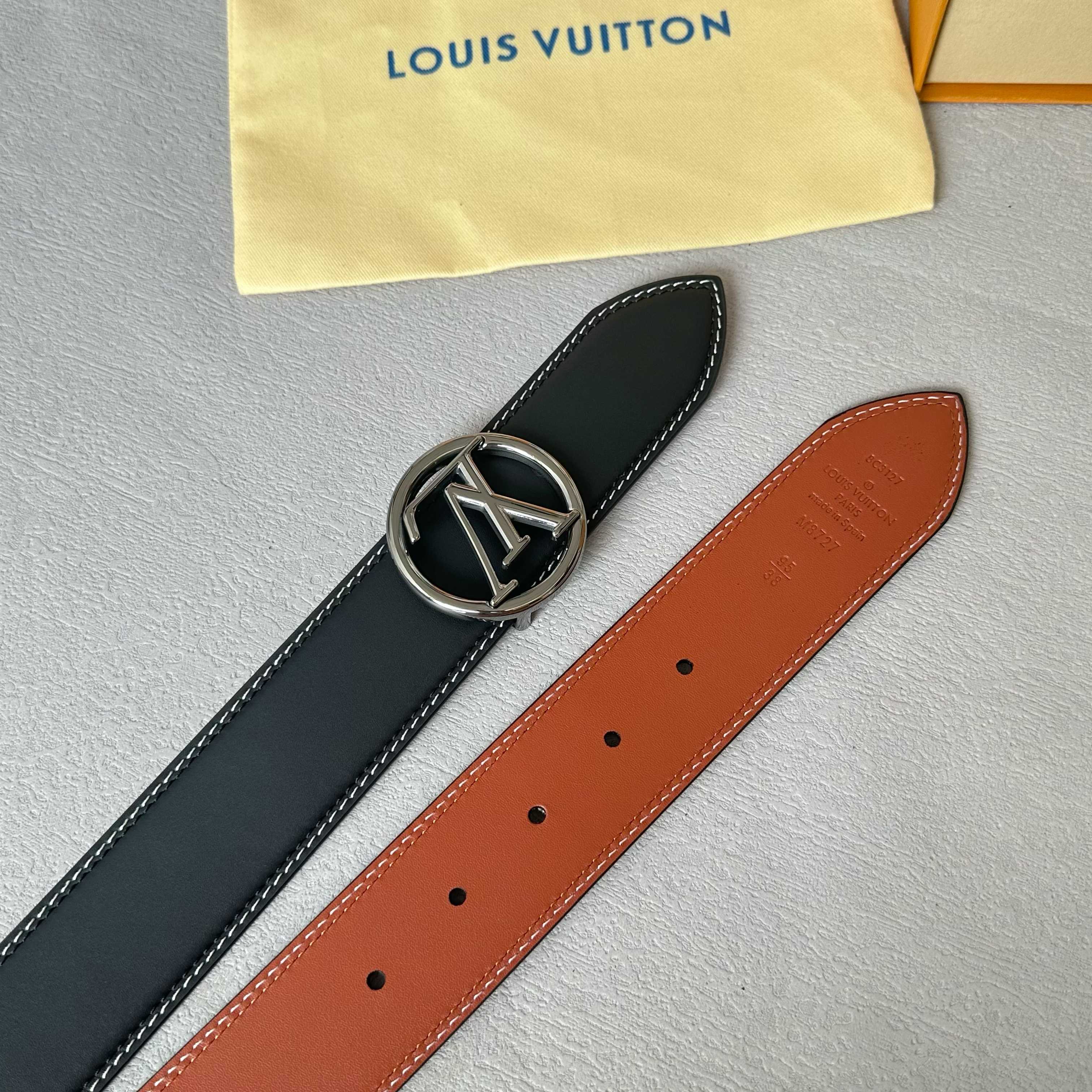 🌸L0UIS VUITT0N 今季新品 男士原單腰帶 寬度40毫米 雙面頭層小牛皮車雙線工藝 搭配經典鋼