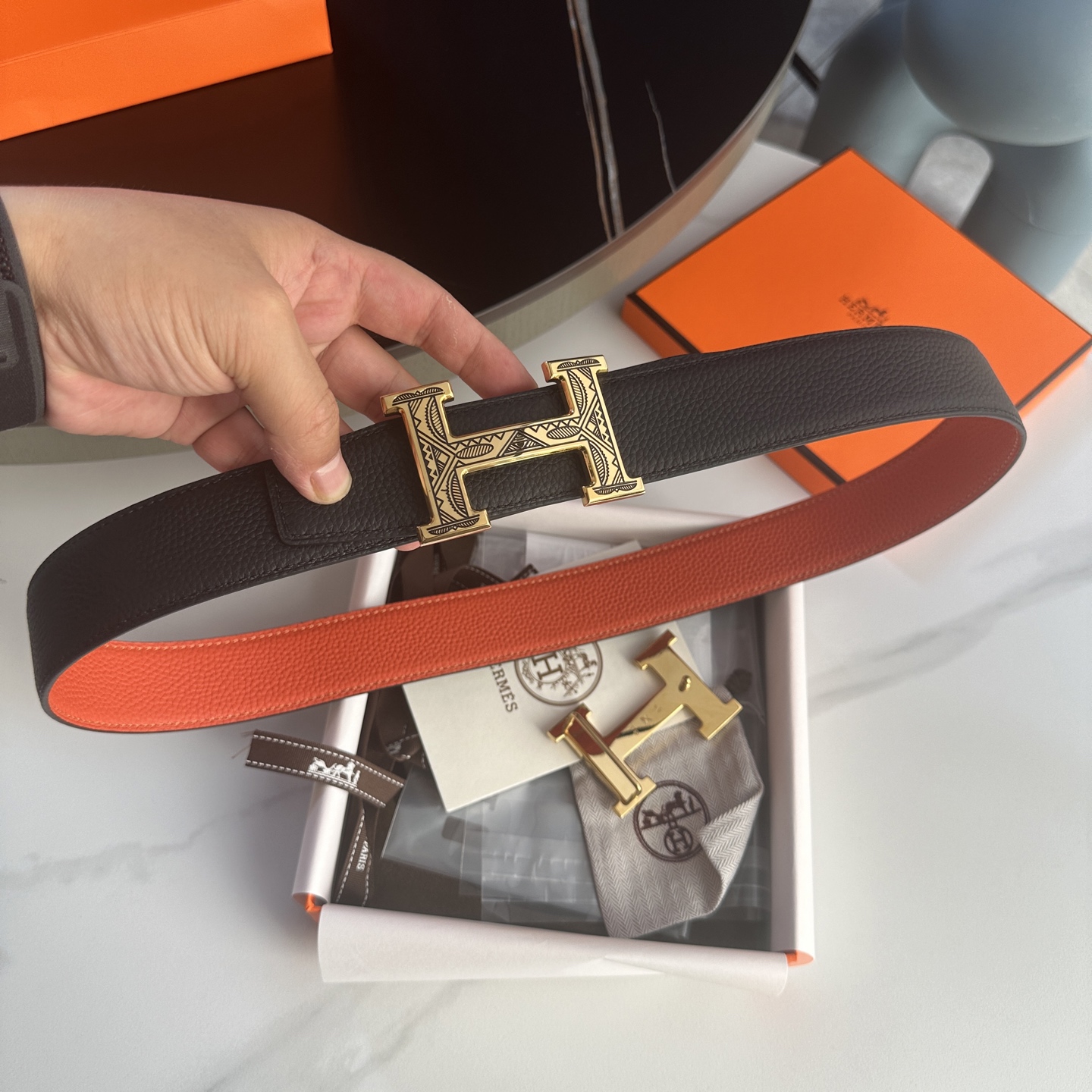 Hermès P255 二面使い可能な高級レザーウエストバンド