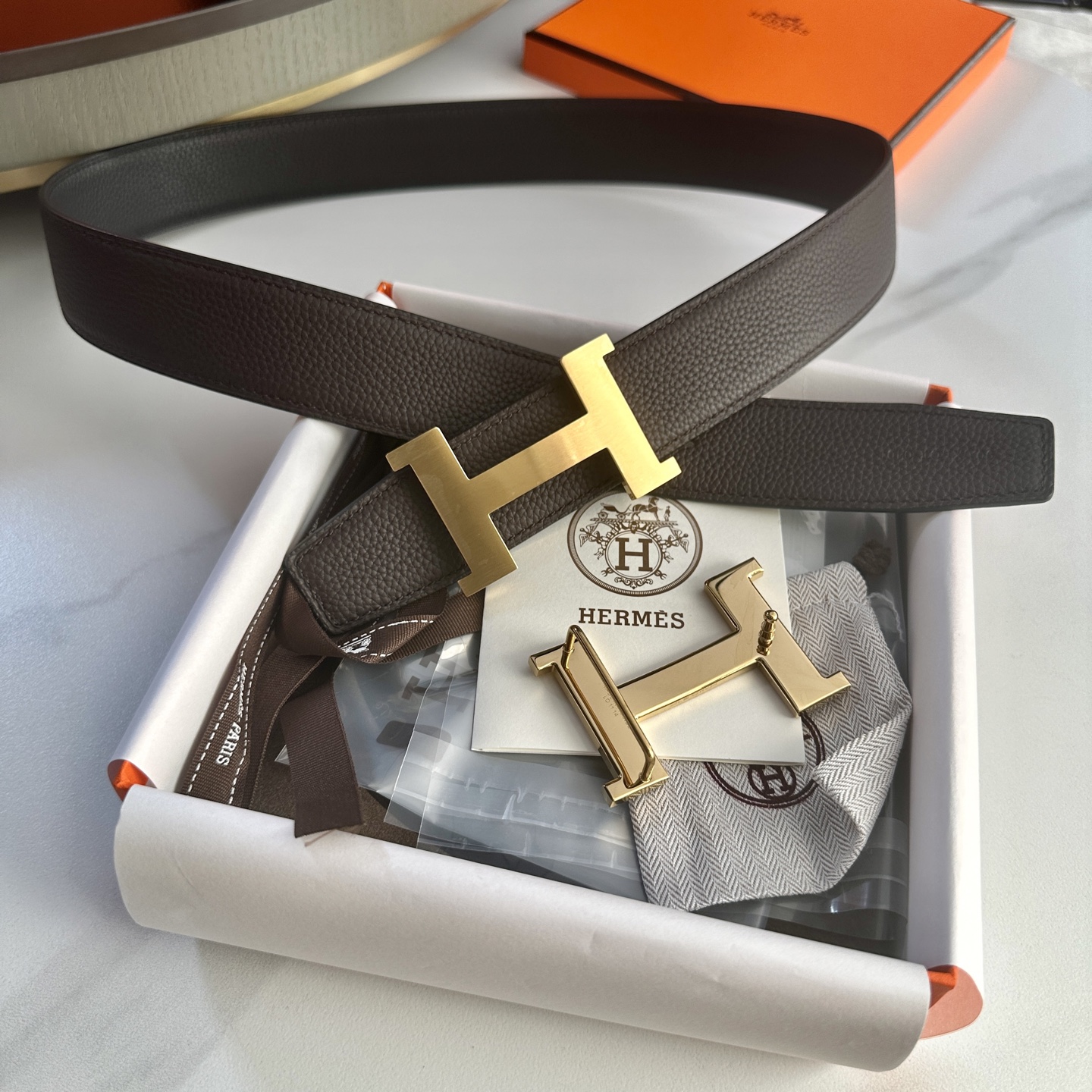 NO:138931,Hermes Width 38mm Original single and double-sided lychee pattern togo leather Matched with fine 316 steel buckle hardware double-sided available with one as two to show men's waist taste, belt, hermes, hermes19860909爱马仕 宽度38毫米 原单双面荔枝纹togo皮 搭配精品316钢扣五金双面可用 以一当二 展示男士腰间品味,皮带,hermes,hermes,Belt