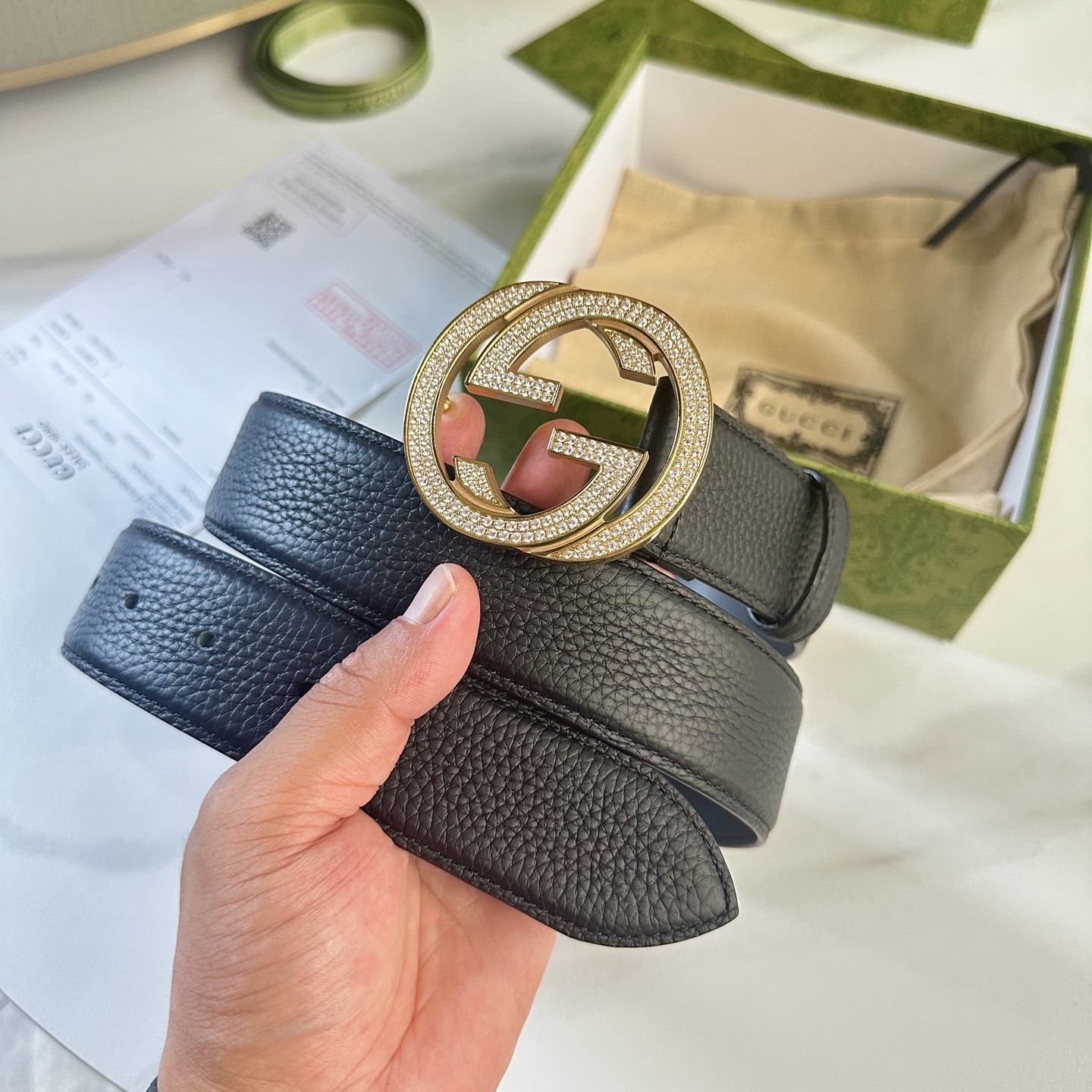 GUCCI P392 男性用ダブルGバックルレザーベルト