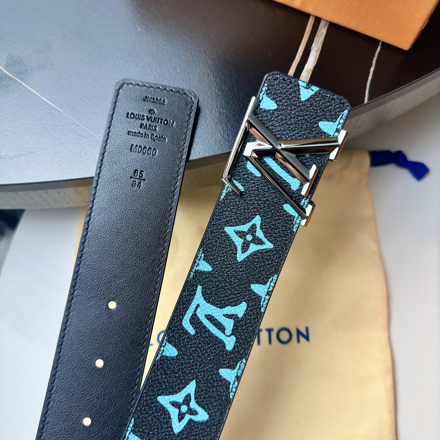 LOUIS VUITTON 原版包裝➕1.0 - 40mm幅のカスタム帆布と小牛皮