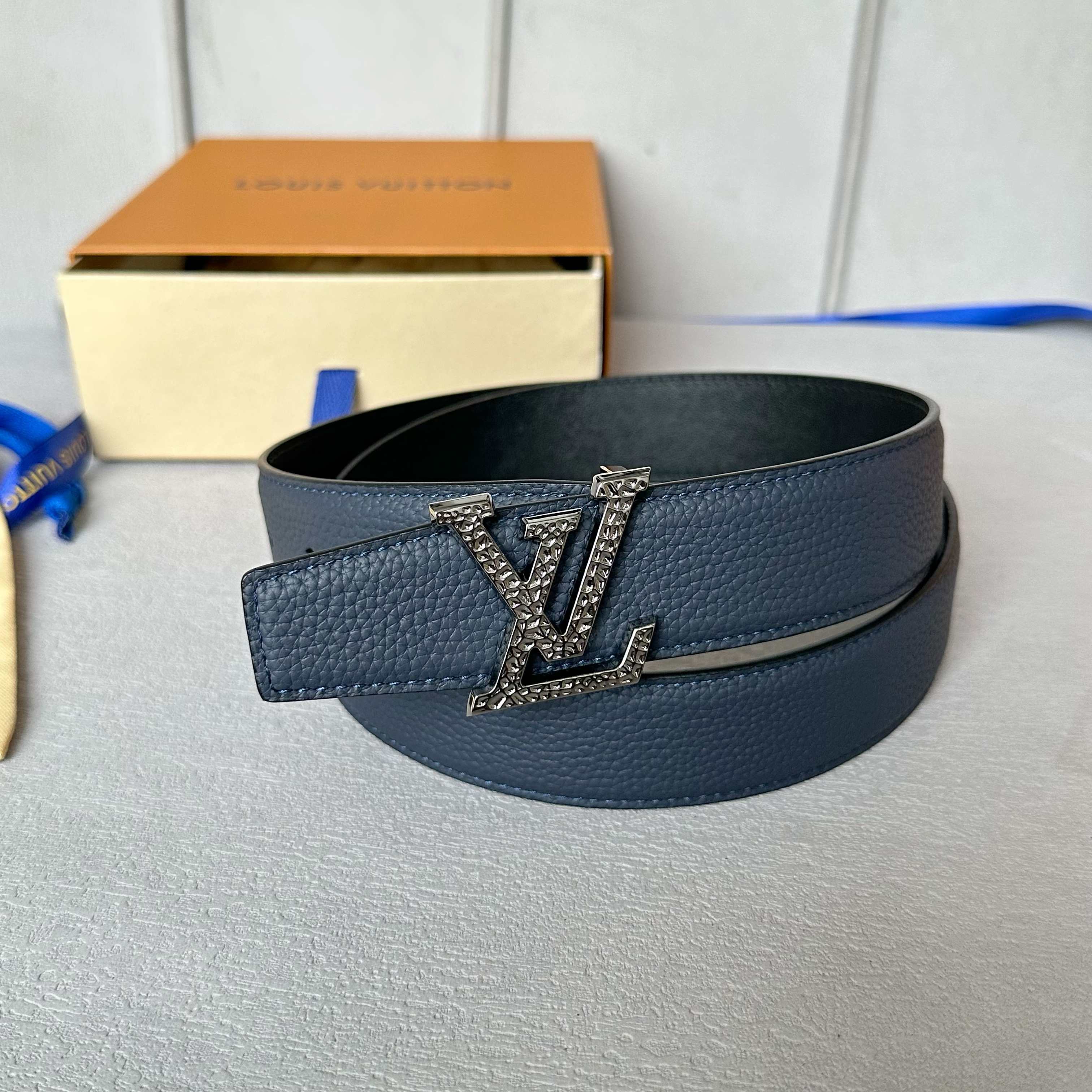 LOUIS VUITTON 原版包装➕1.0 男士腰帯 35mm