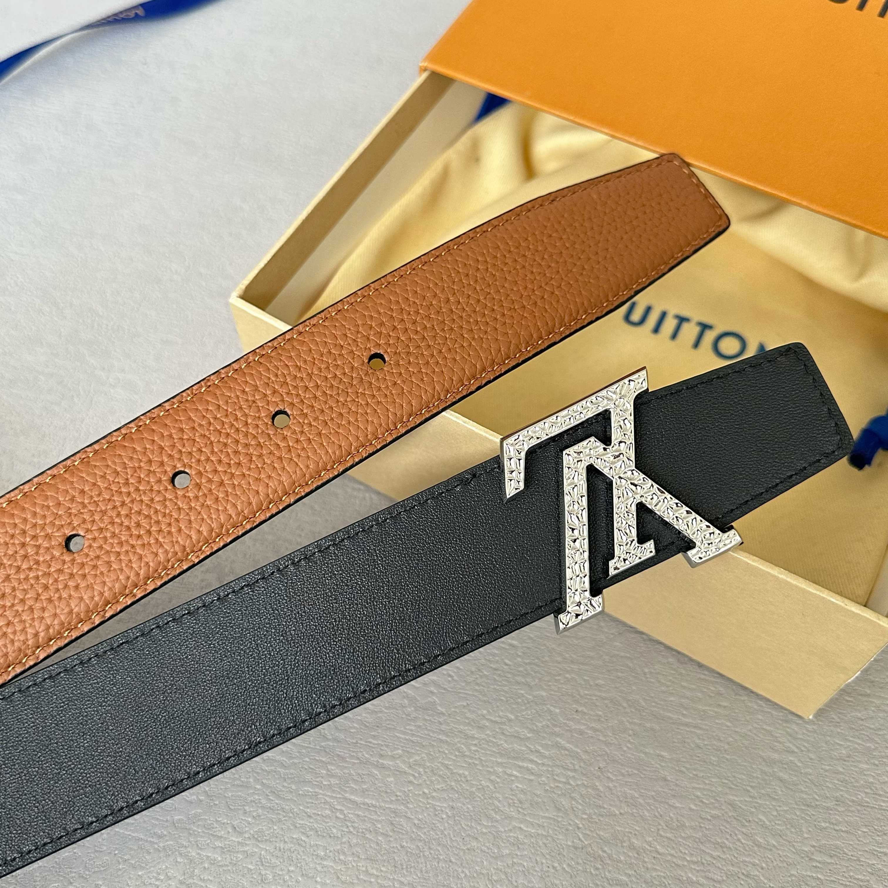 LVMH ルイ・ヴィトン 男性用ダブルフェイスベルト 幅35mm