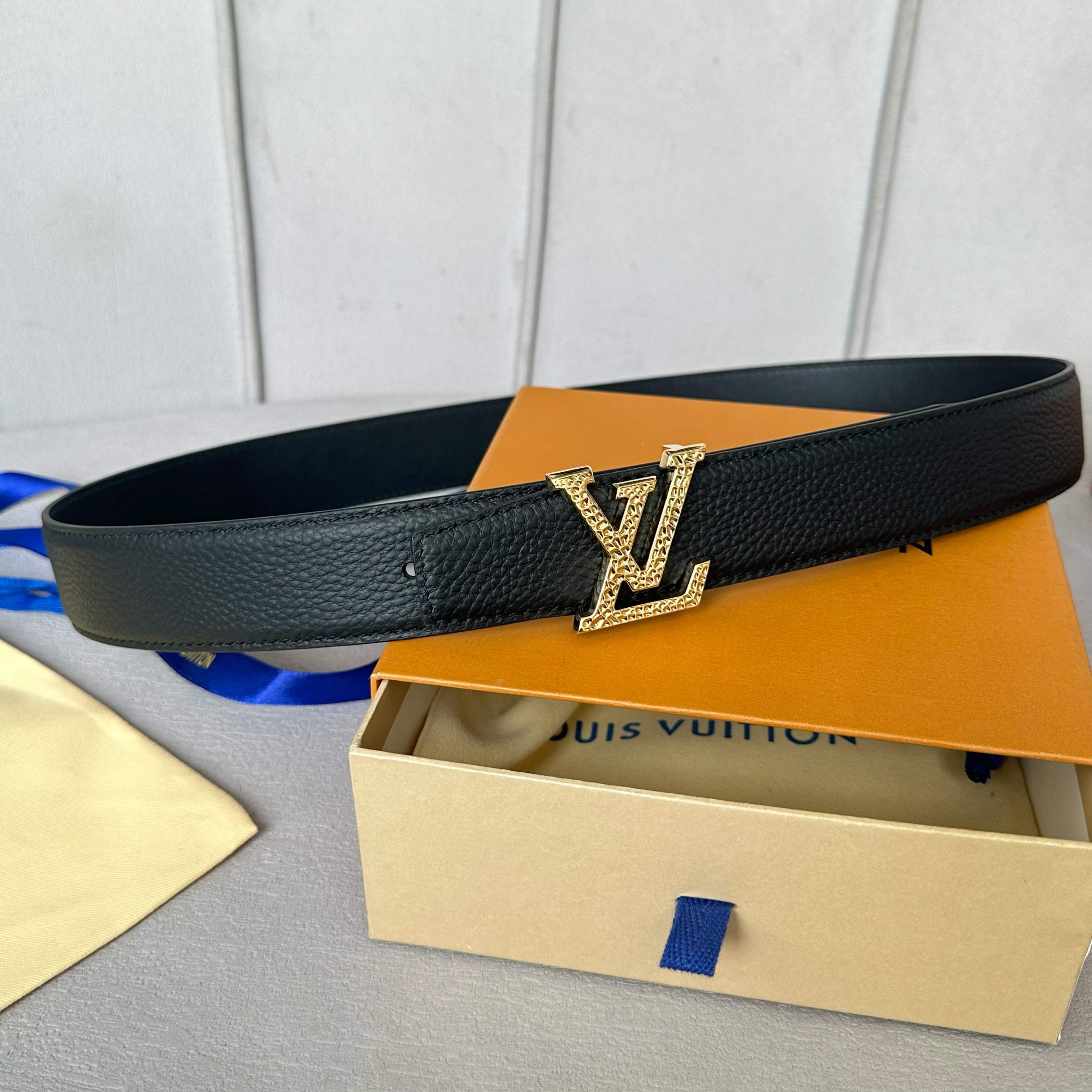 LOUIS VUITTON 原版包装➕1.0 男士腰帶 幅35mm ダブルデザイン