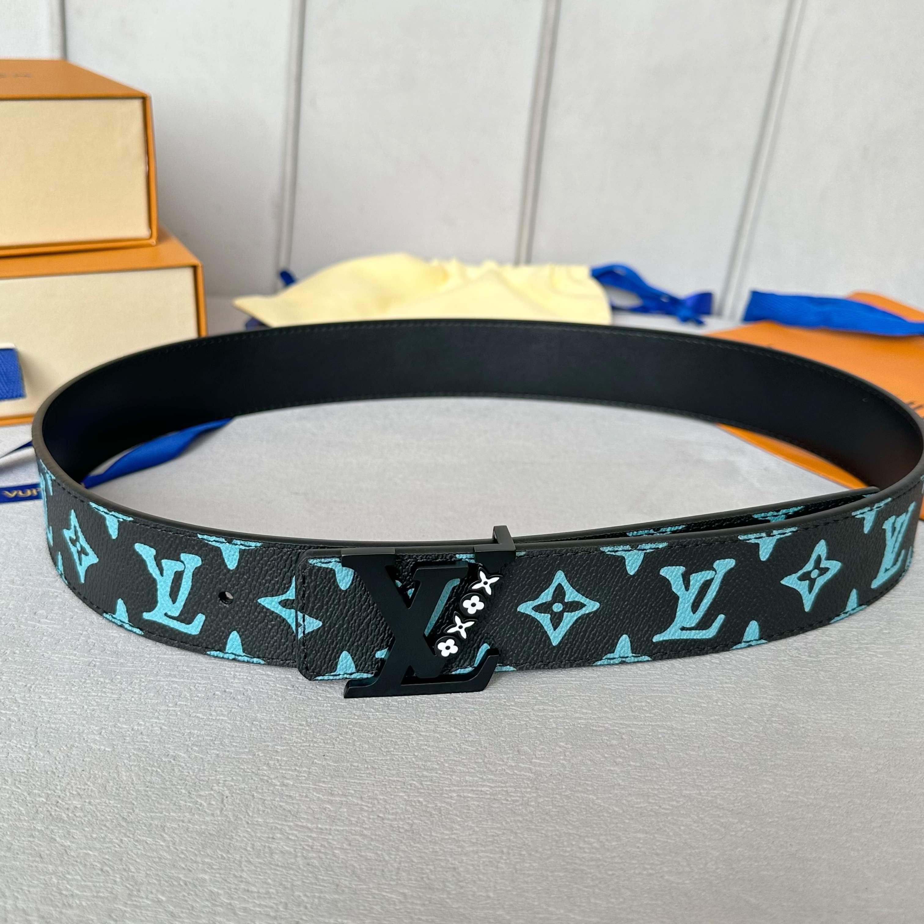 LVMH LOUIS VUITTON 原版包裝 1.0 - 40mm幅のカスタム帆布製