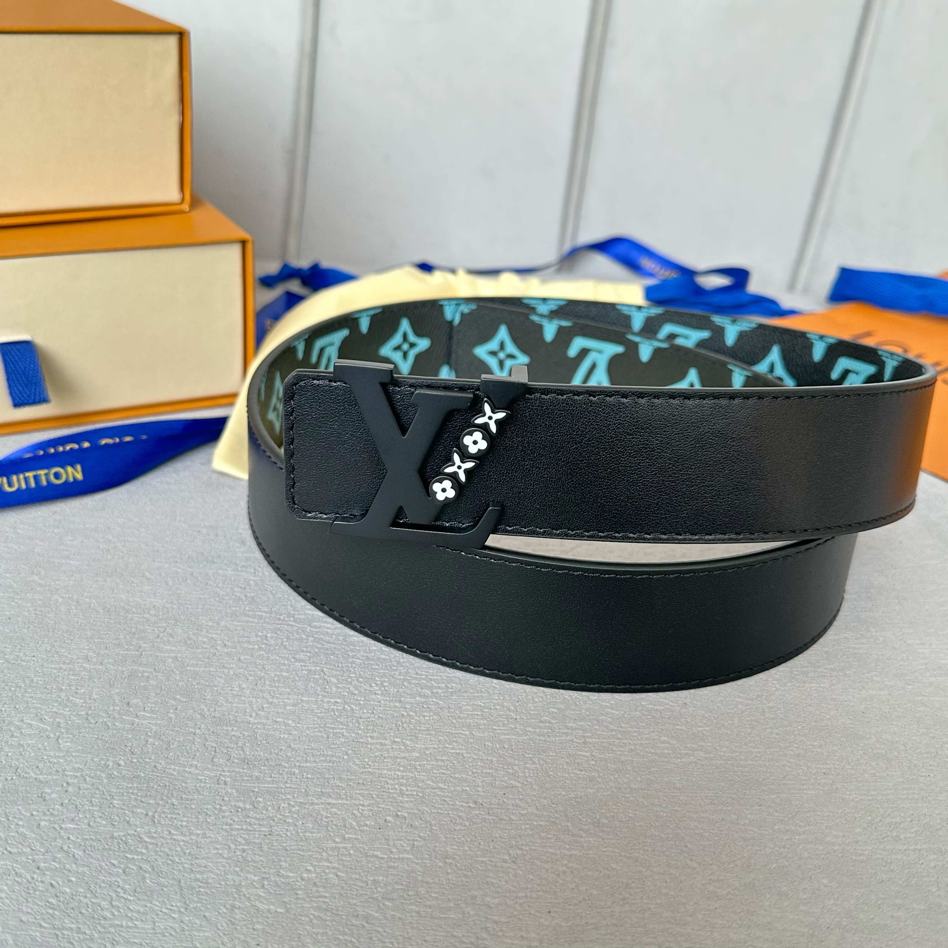 LVMH LOUIS VUITTON 原版包裝 1.0 - 40mm幅のカスタム帆布製