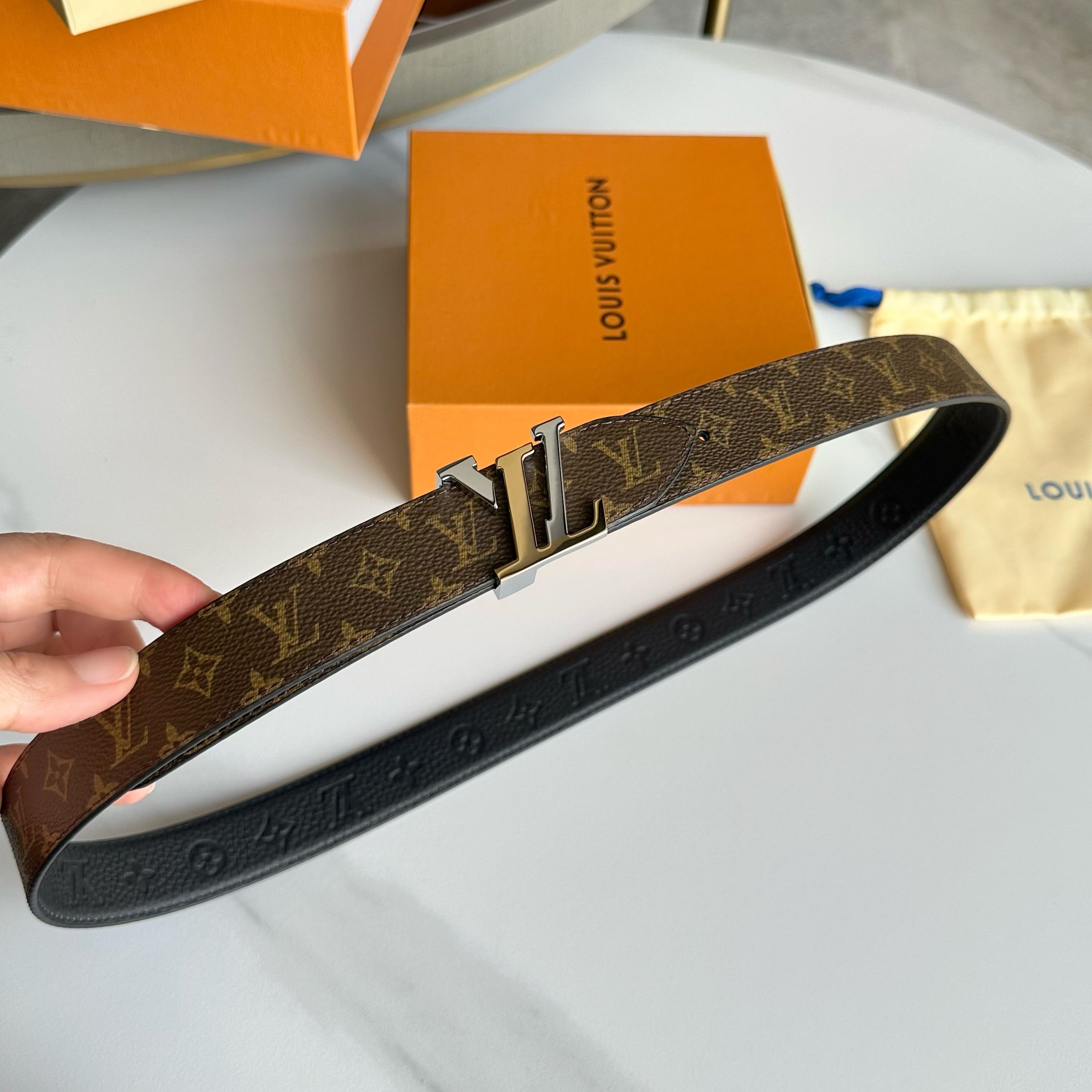 LVMH レディース原単腰帯 PVCと牛皮のコンビネーション