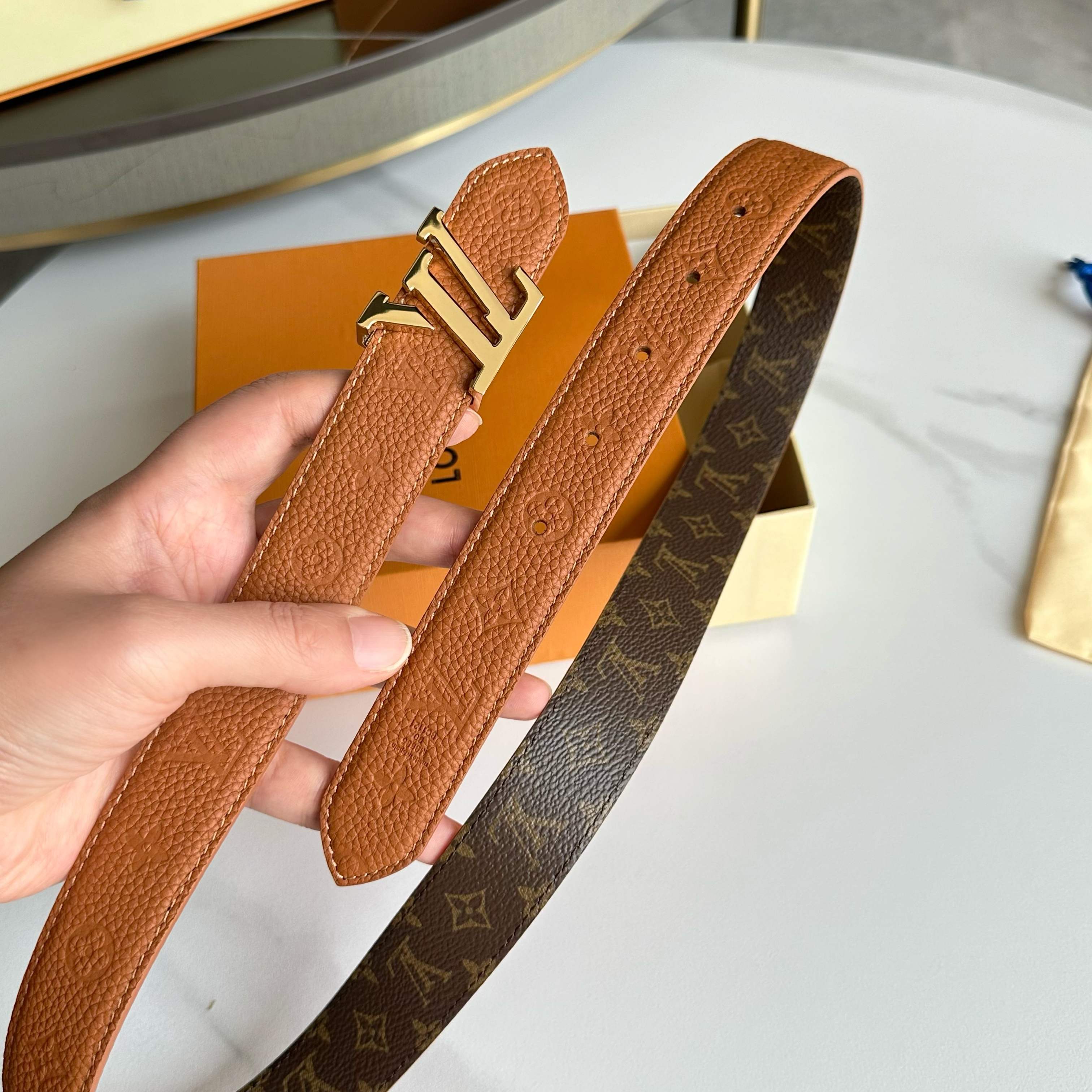 LOUIS VUITTON レディース原単腰帯 PVCと牛皮のコンビデザイン