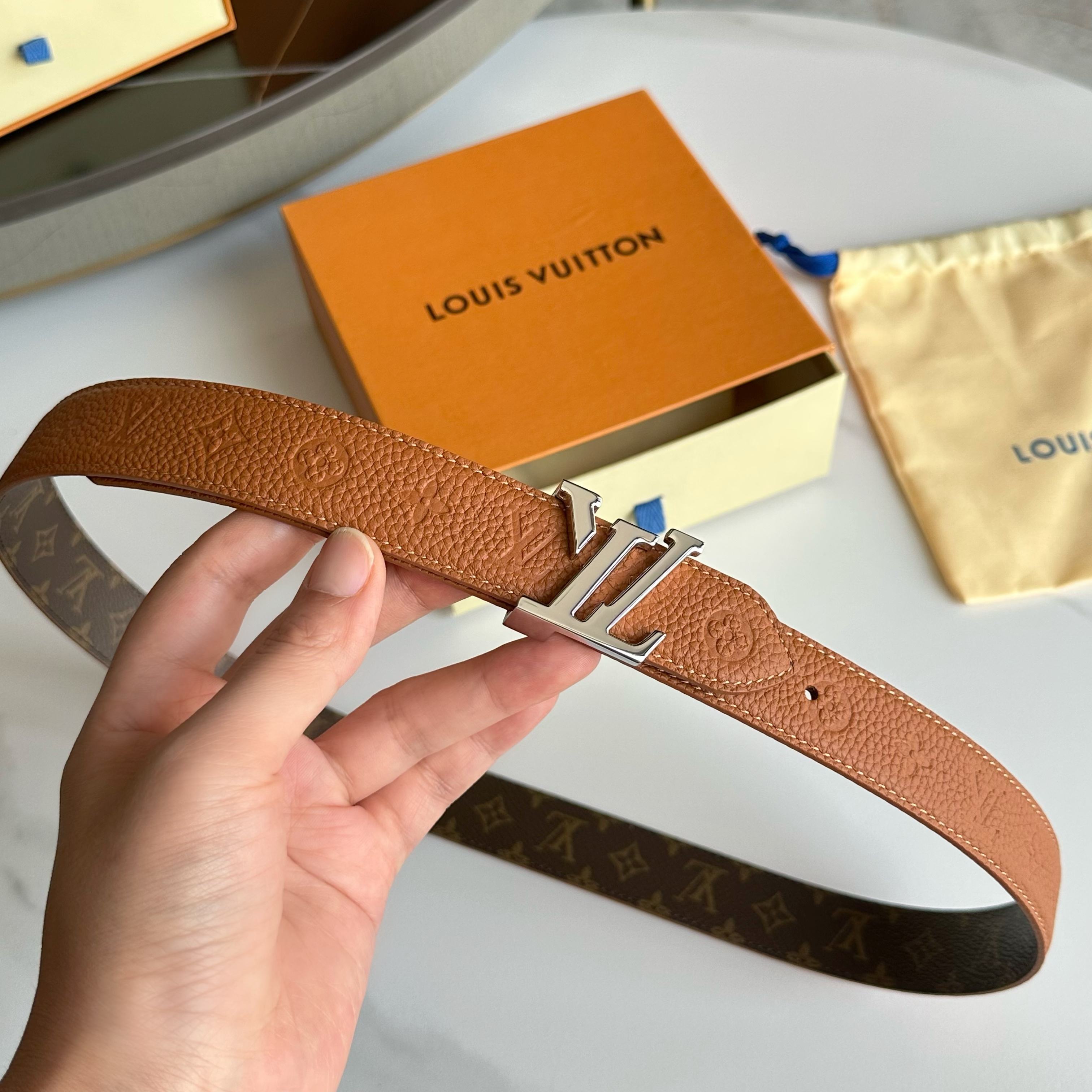 LVMH レディース原単腰帯 PVCと牛皮のコンビネーション