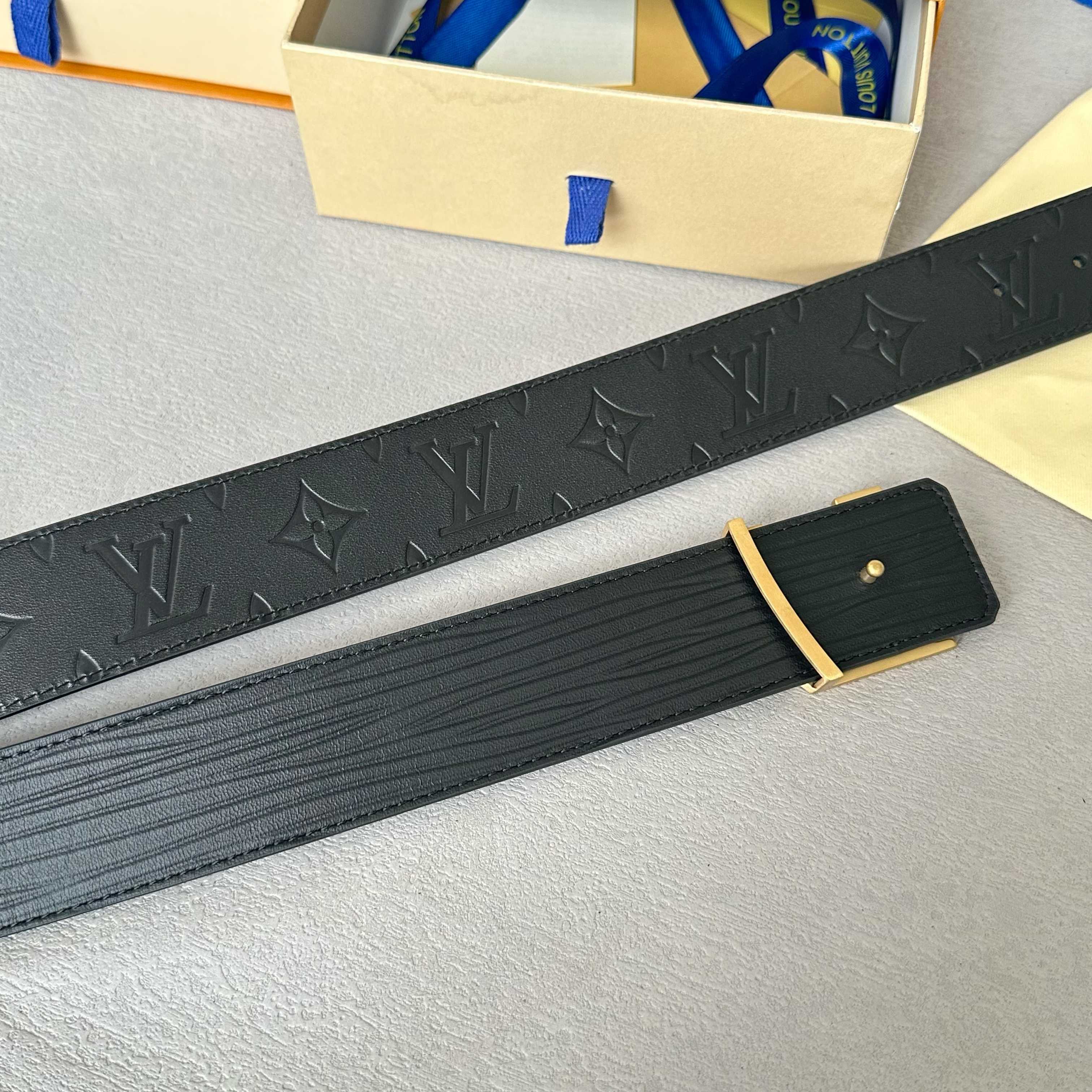 LOUIS VUITTON 原版包裝 40mm ダブルフェイスレザー ベルト