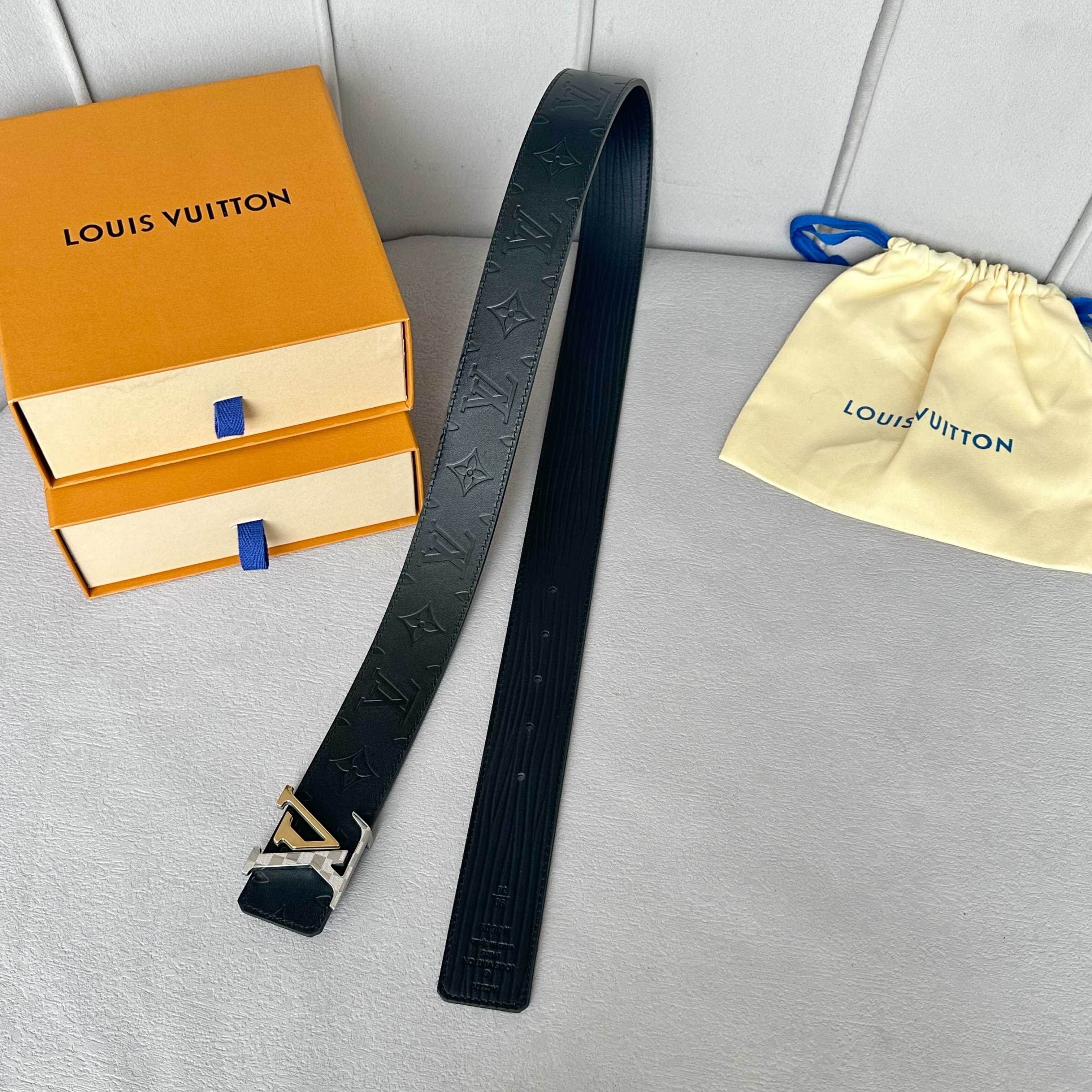 L0UIS VUITT0N 原版包裝➕1.0 ダブルサイドレザーベルト