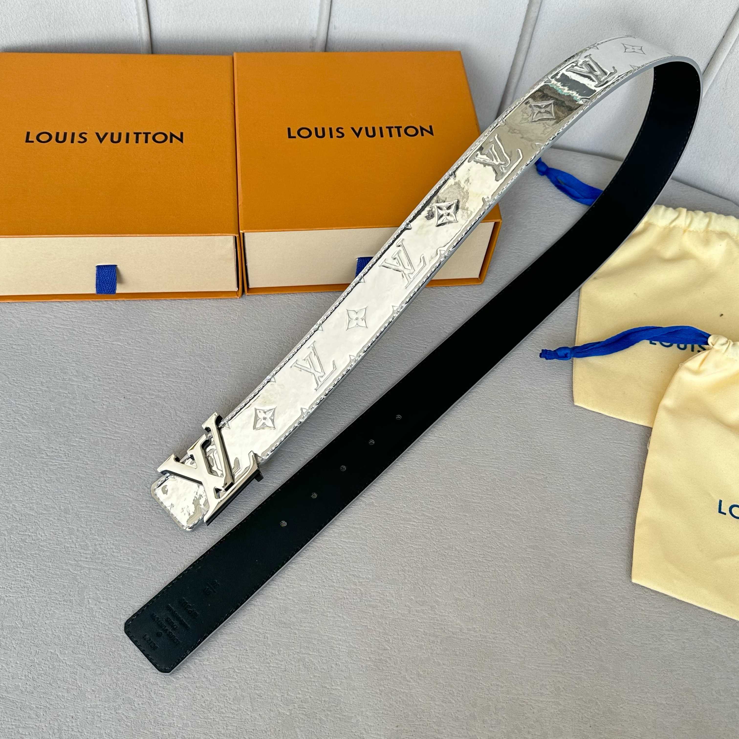 Lous Vuitton 原版包裝➕1.0 - 最新版40mm幅のダブルサイド使用可