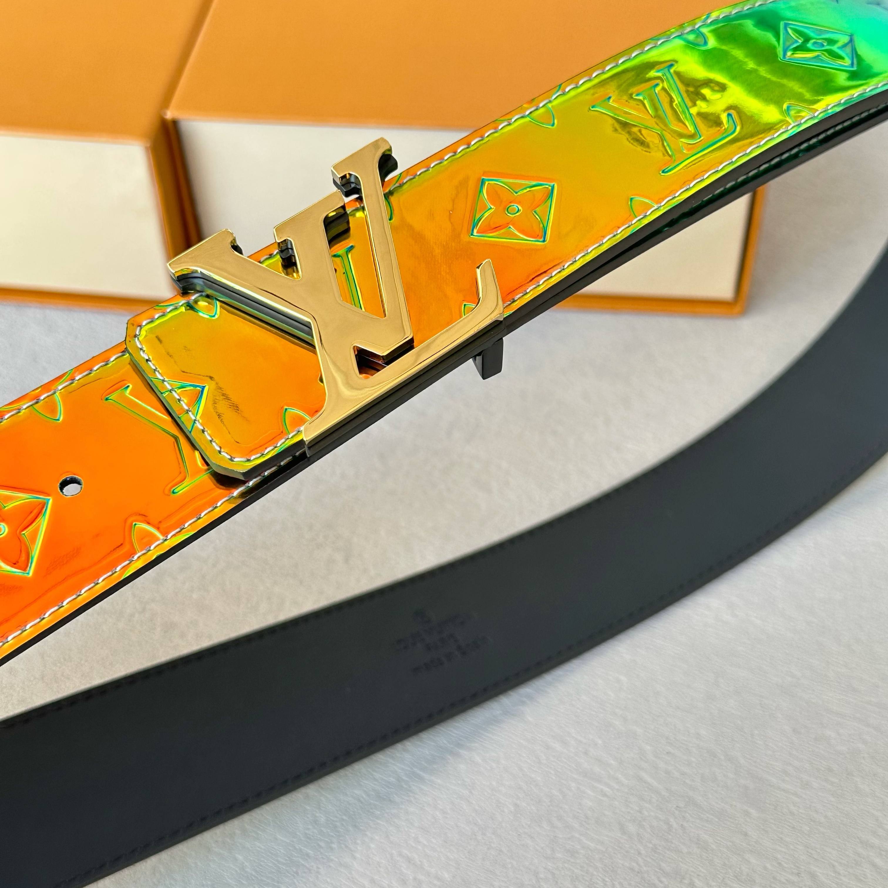 LOUIS VUITTON 原版包裝 40mm幅 双面可用デザイン