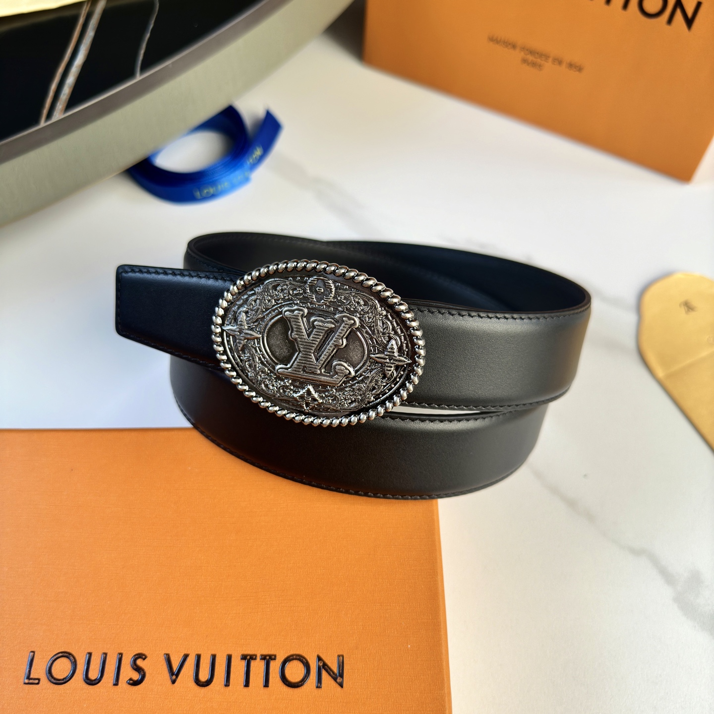 L0UIS VUITT0N 原版包裝男士腰帶 35mmダブルフェイスデザイン