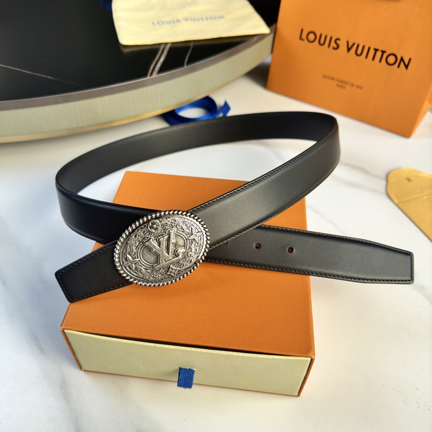 L0UIS VUITT0N 原版包裝男士腰帶 35mmダブルフェイスデザイン