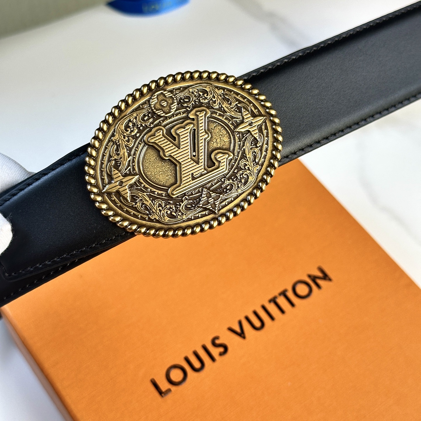 Loius Vuitton メンズ原版包裝 腰帯 35mm幅 ブラック