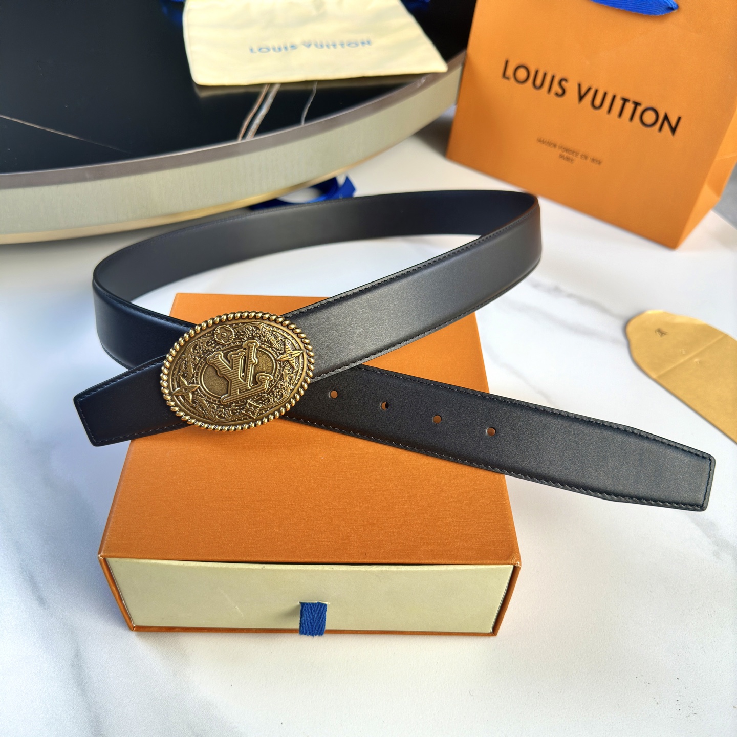 Loius Vuitton メンズ原版包裝 腰帯 35mm幅 ブラック