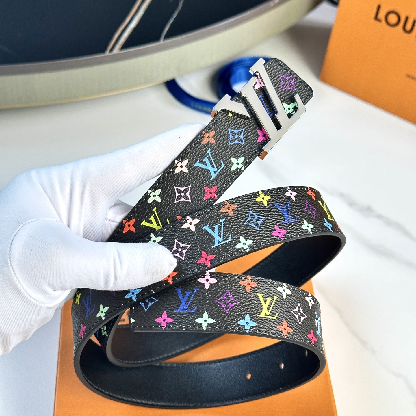 驢家 レディース ウエストベルト 小花シリーズ クラシックデザイン