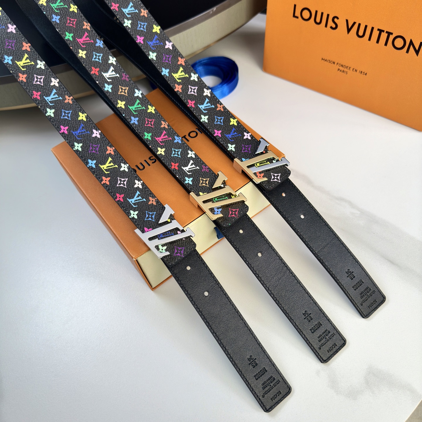 驢家 レディース ウエストベルト 小花シリーズ クラシックデザイン