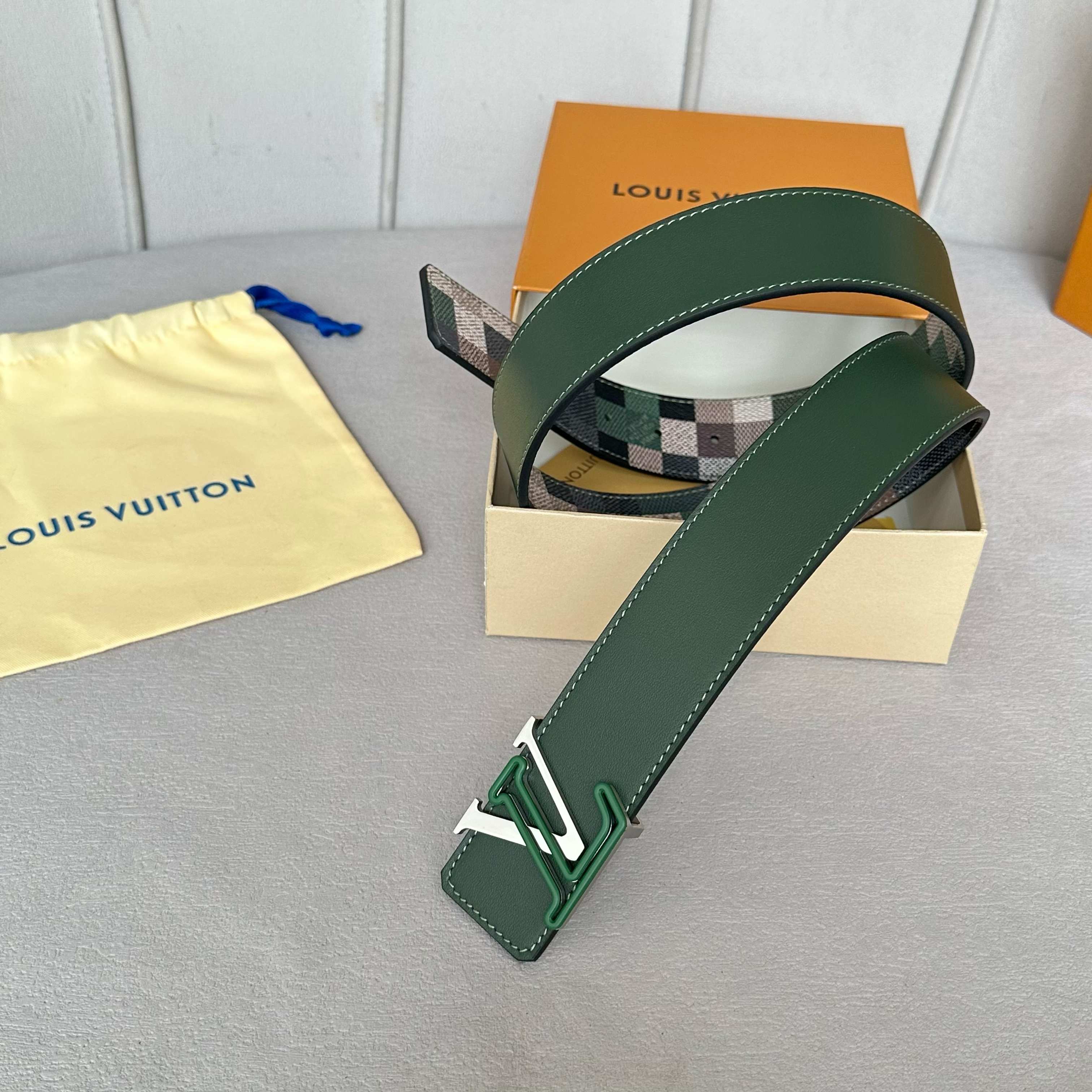 驢牌原單新品 ダブルフェイスレザーベルト 40mm幅