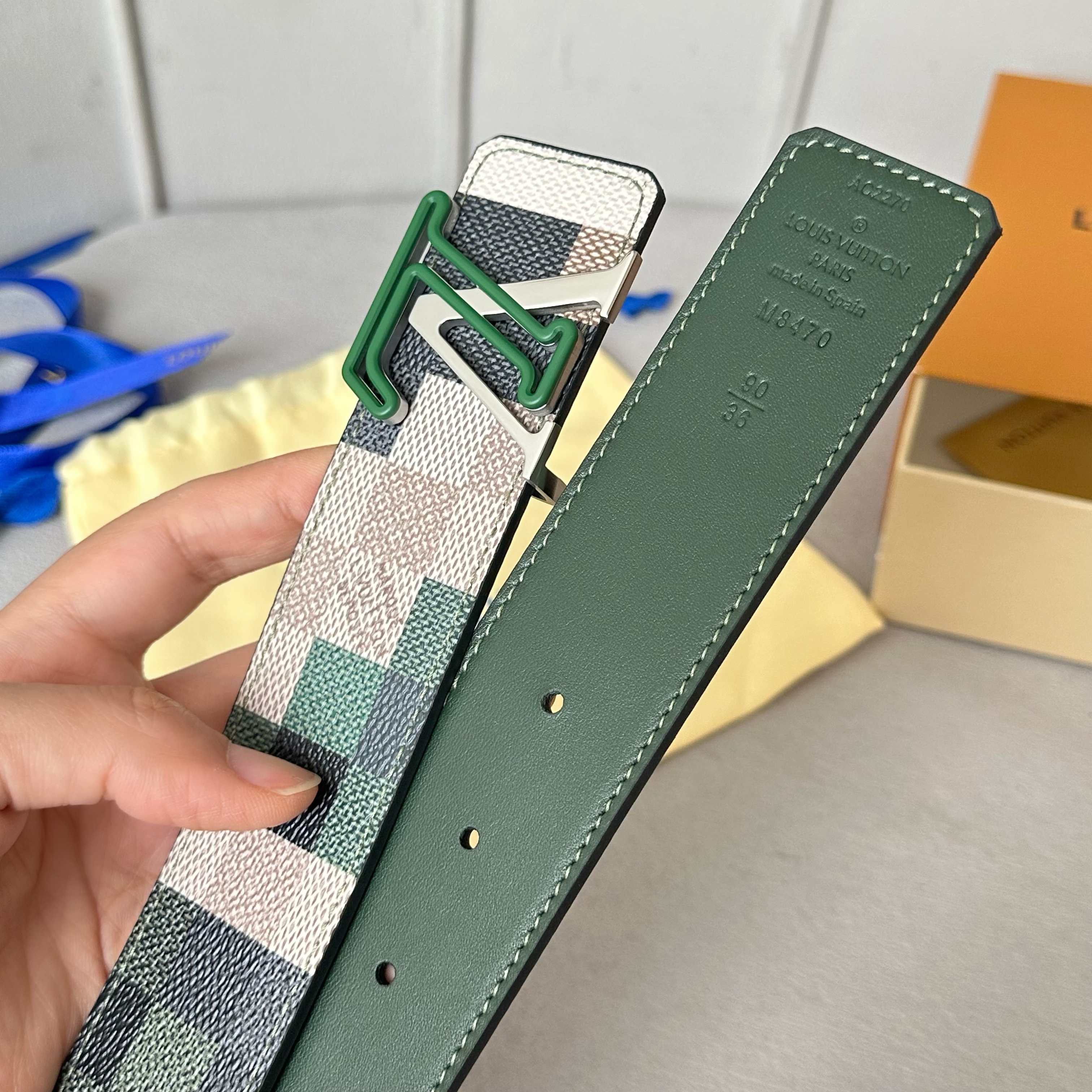 驢牌原單新品 ダブルフェイスレザーベルト 40mm幅