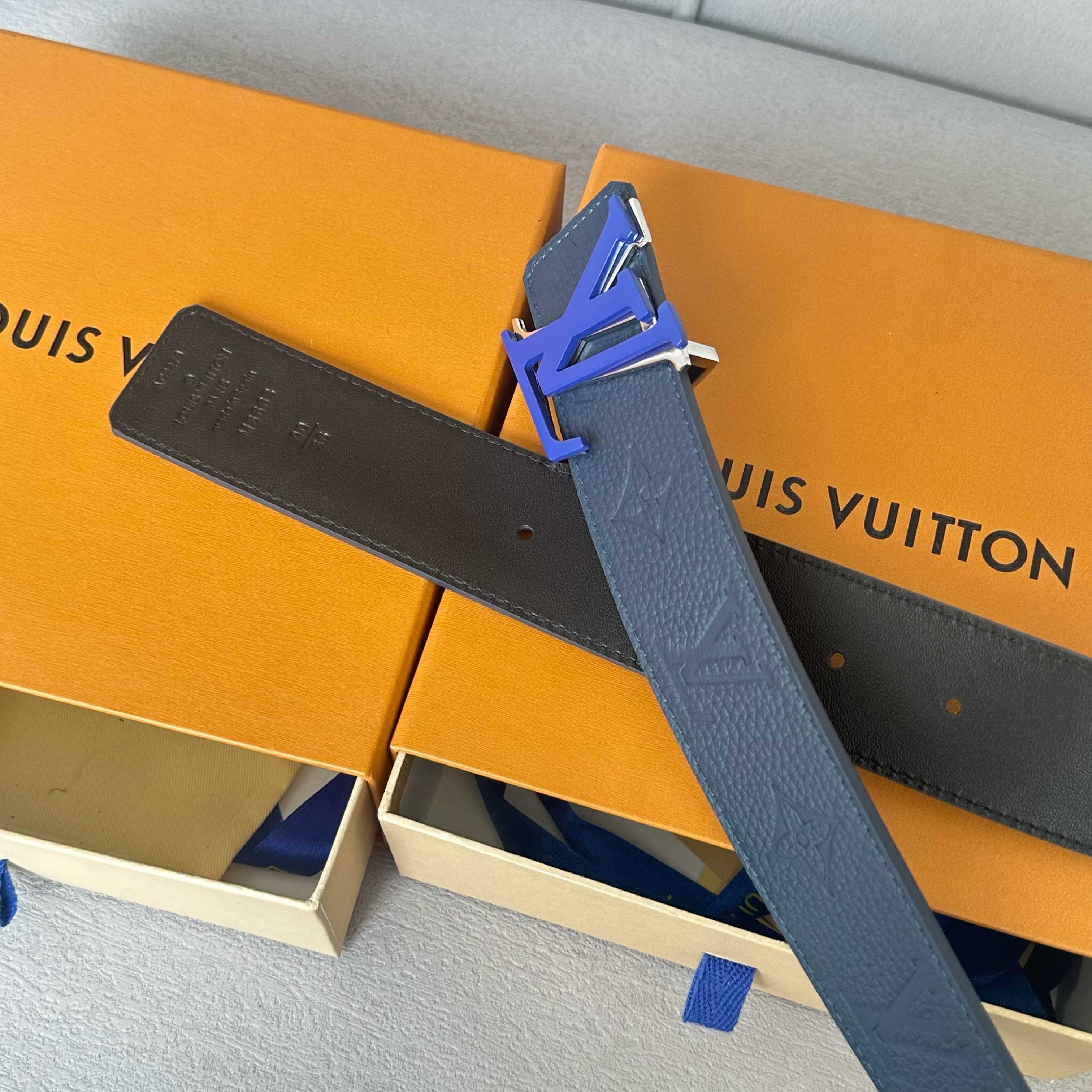 L0UIS VUITT0N 原版包裝➕1.0 - 幅広デザインと高級素材