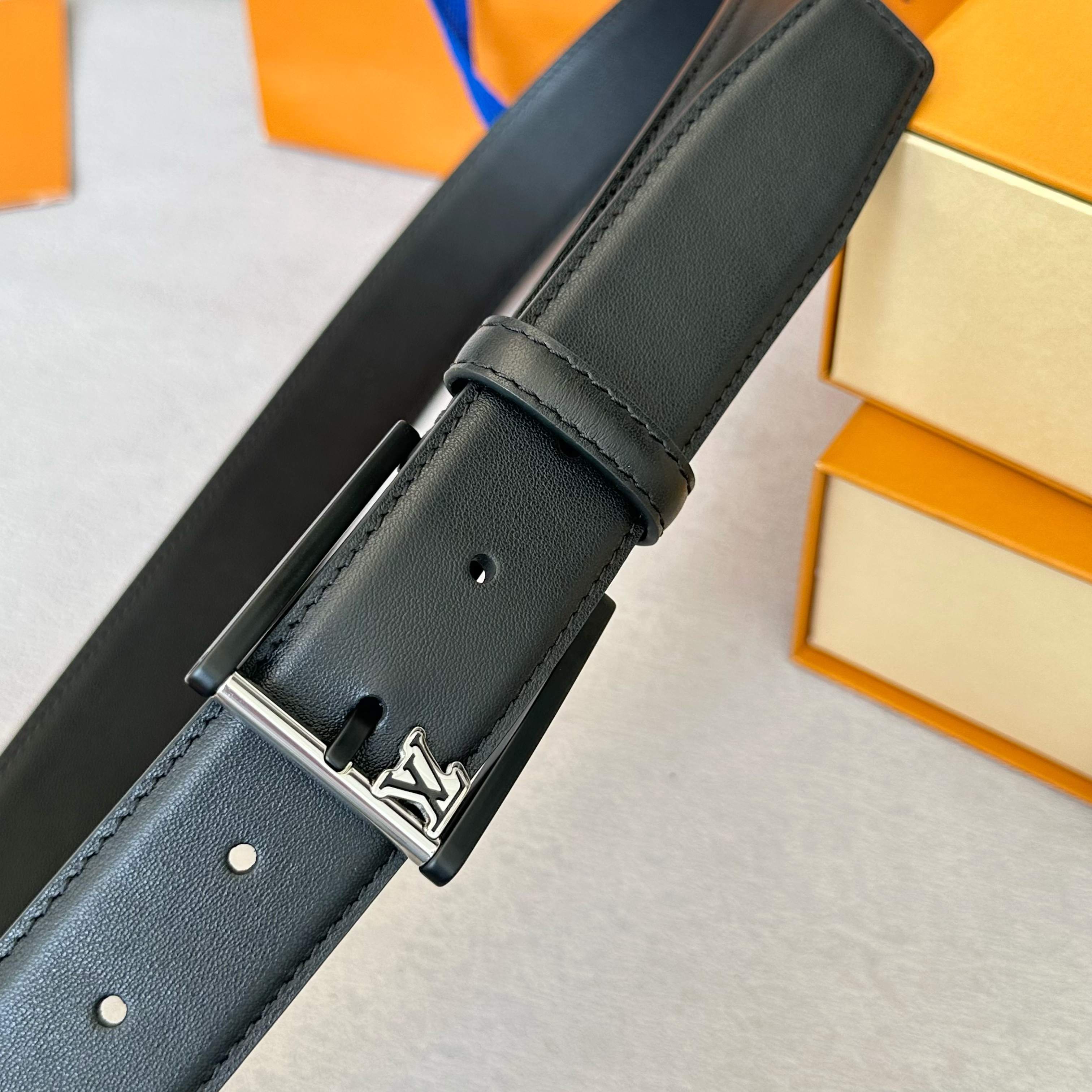 LOUIS VUITTON 男士原單腰帶 35mm幅 セミレザー双面デザイン