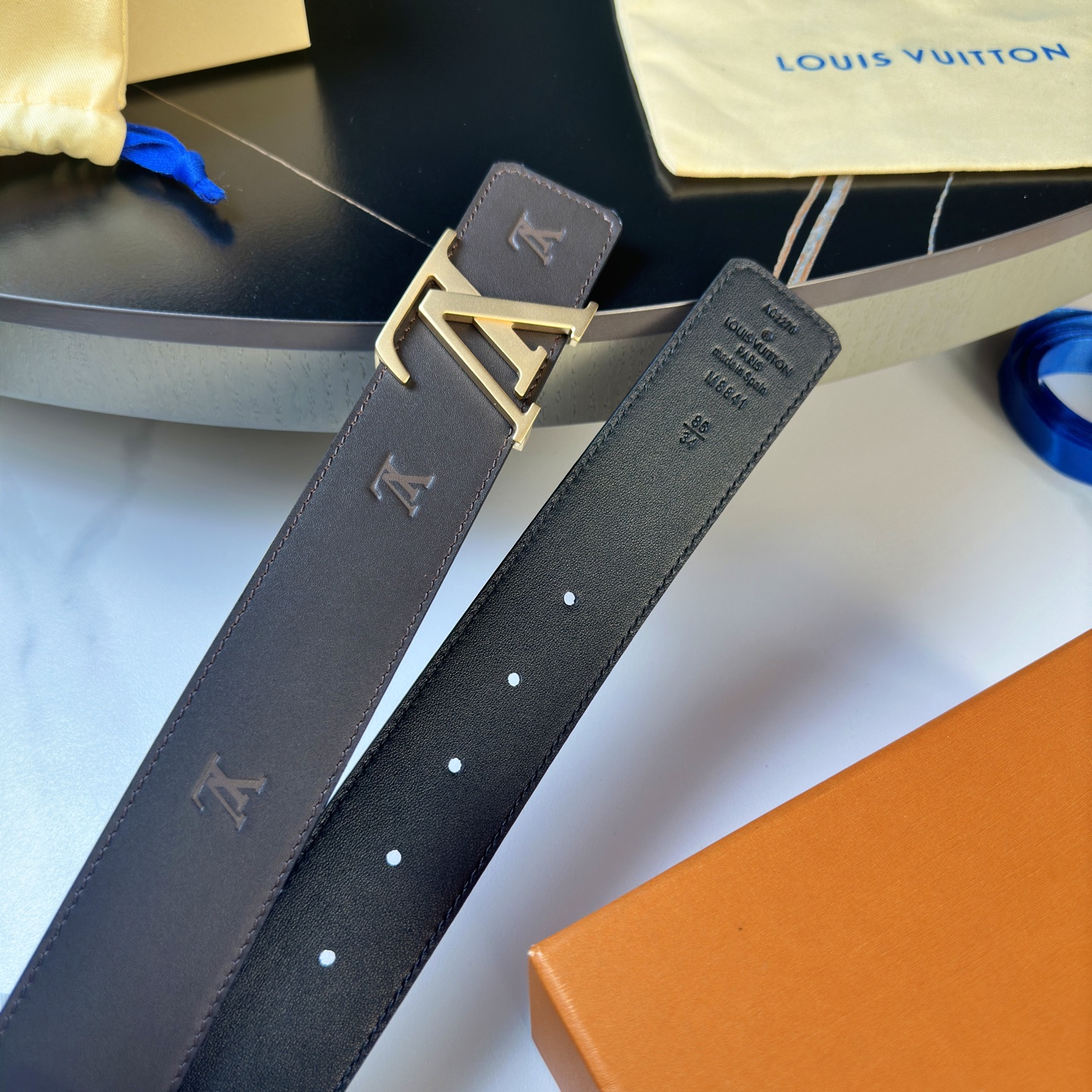 LOUIS VUITTON 男性用原単腰帶 40mm幅 小牛皮仕様