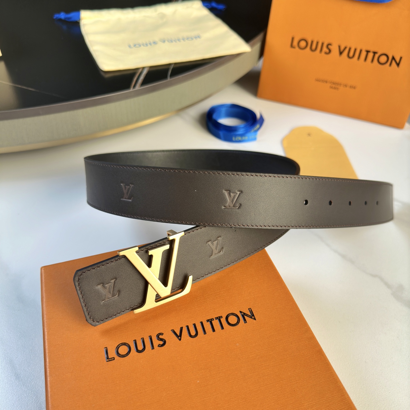 LOUIS VUITTON 男性用原単腰帶 40mm幅 小牛皮仕様