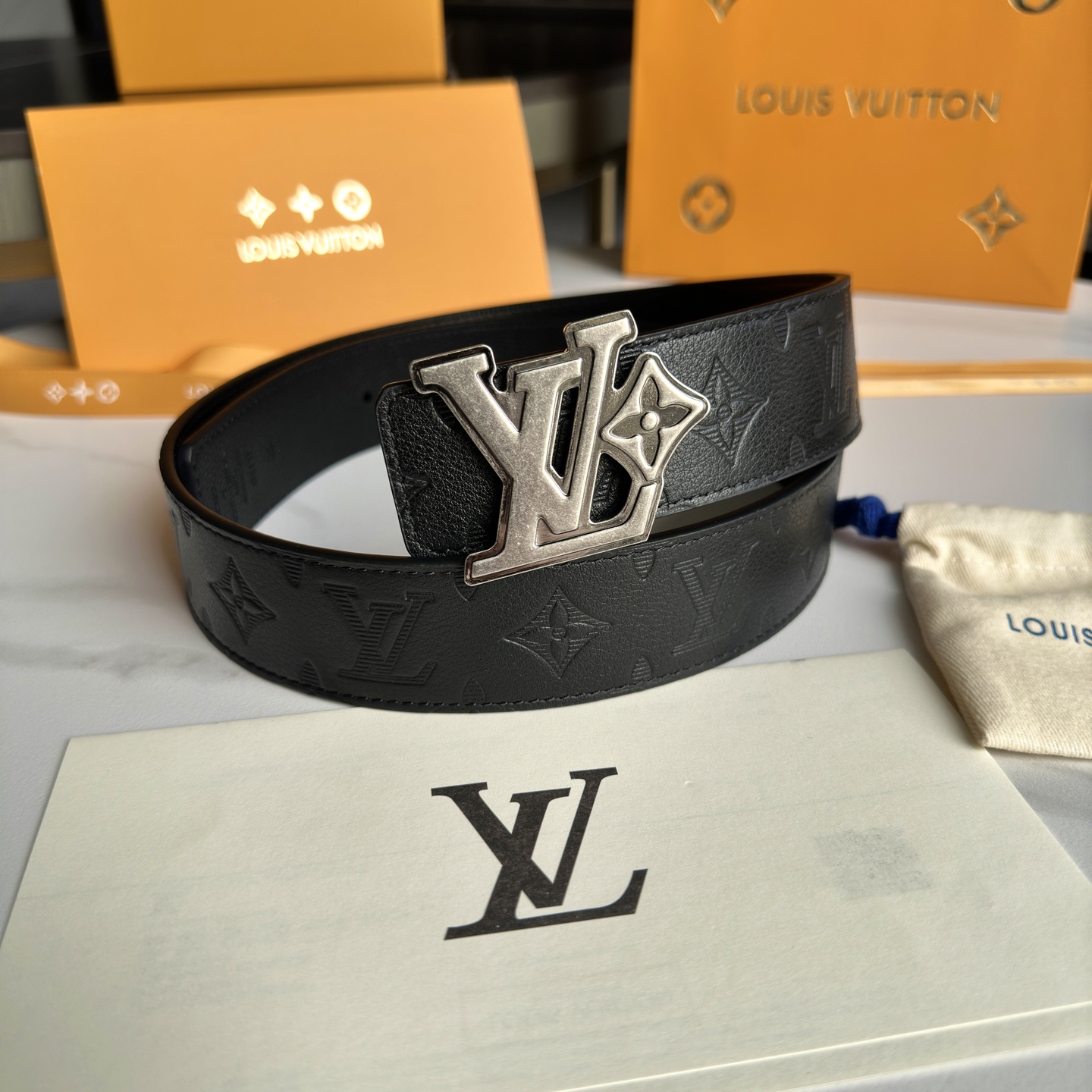 Louis Vuitton 原版包裝➕1.0 幅広40mm おしゃれなデザイン