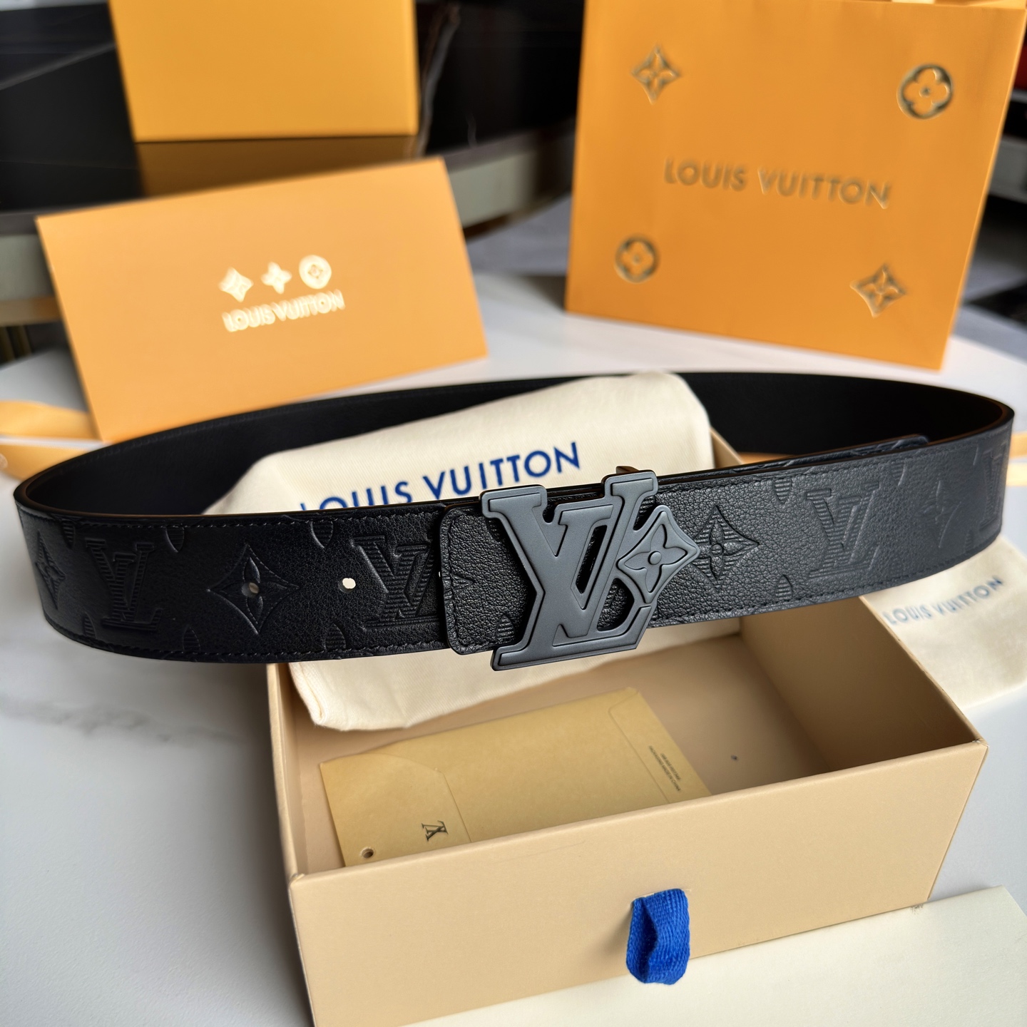 LOUIS VUITTON 原版包裝➕1.0 幅広40mmの新バージョン