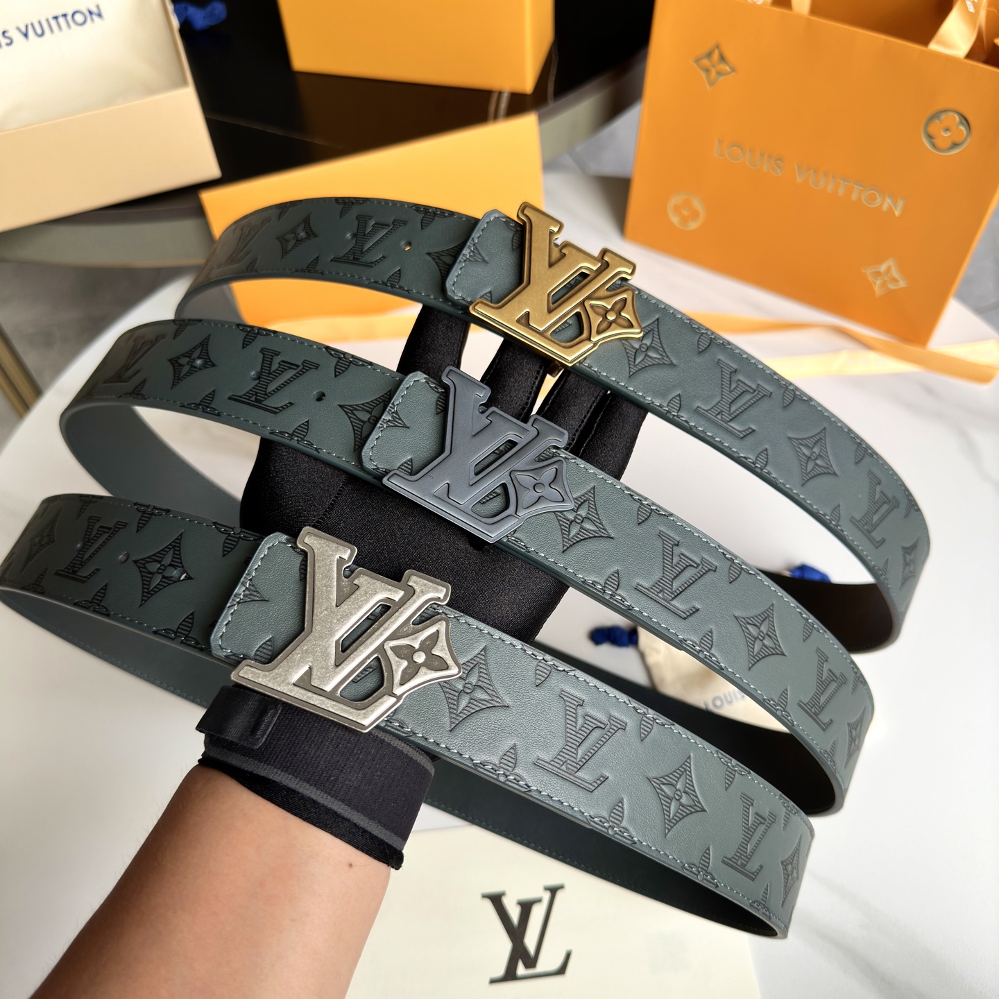 LOUIS VUITTON 原版包裝➕1.0 幅広40mmの新デザイン
