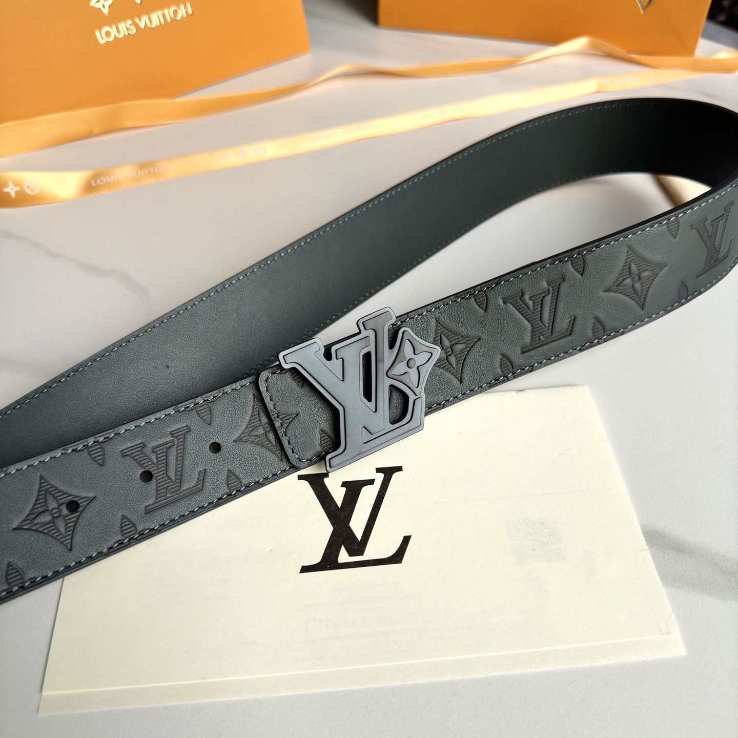 LOUIS VUITTON 原版包裝➕1.0 幅広40mmの新デザイン