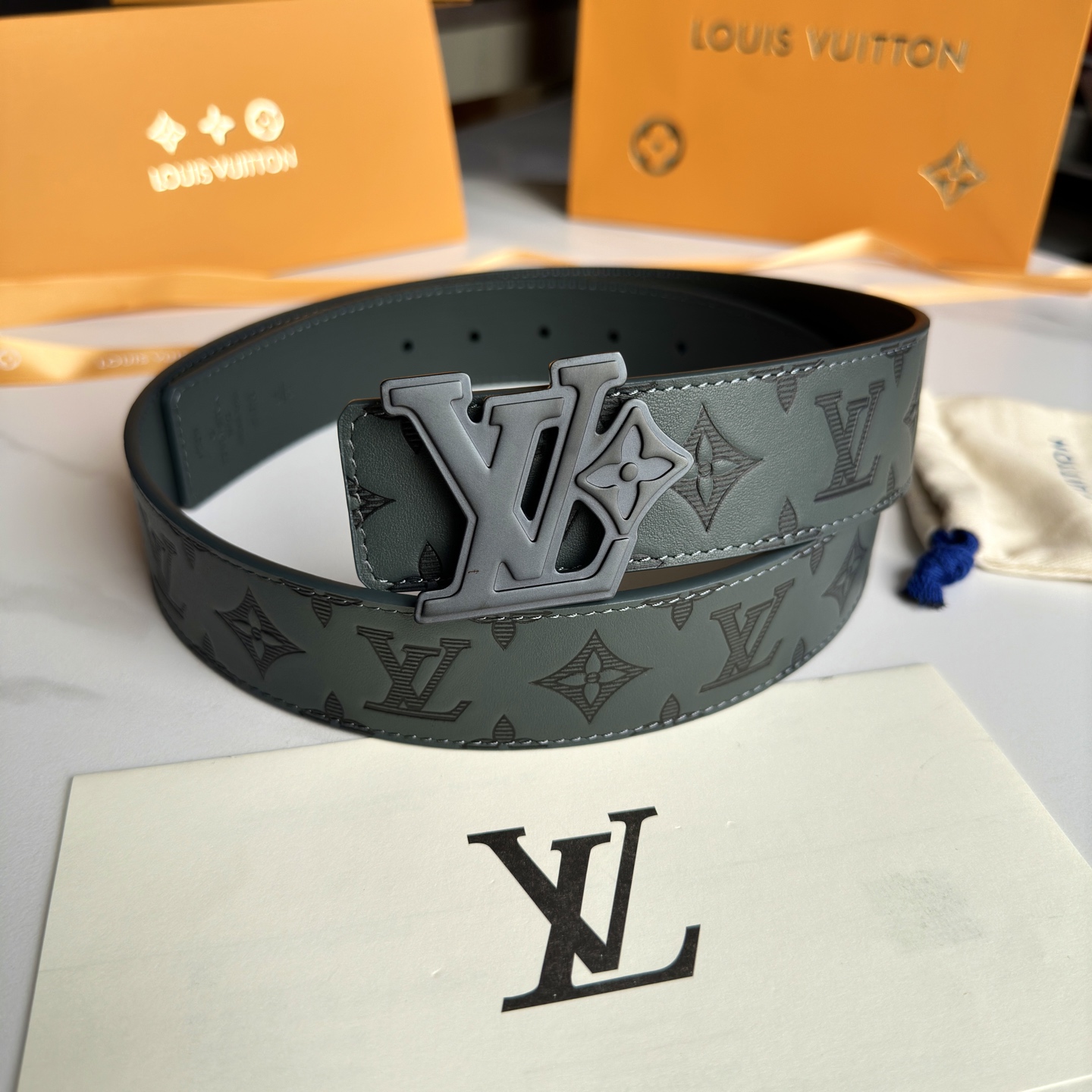 LOUIS VUITTON 原版包裝➕1.0 幅広40mmの新デザイン