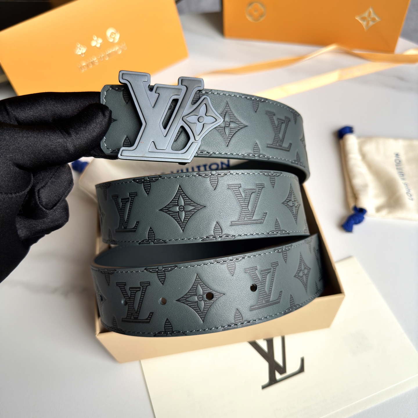 LOUIS VUITTON 原版包裝➕1.0 幅広40mmの新デザイン