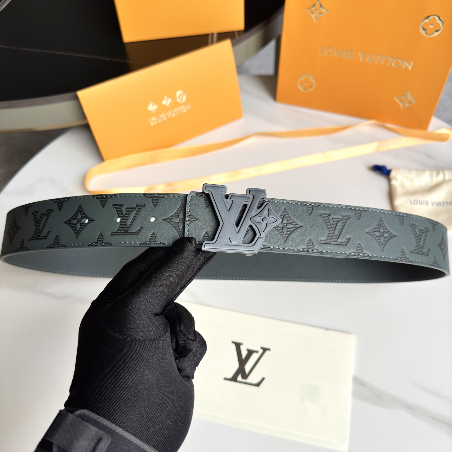 LOUIS VUITTON 原版包裝➕1.0 幅広40mmの新デザイン