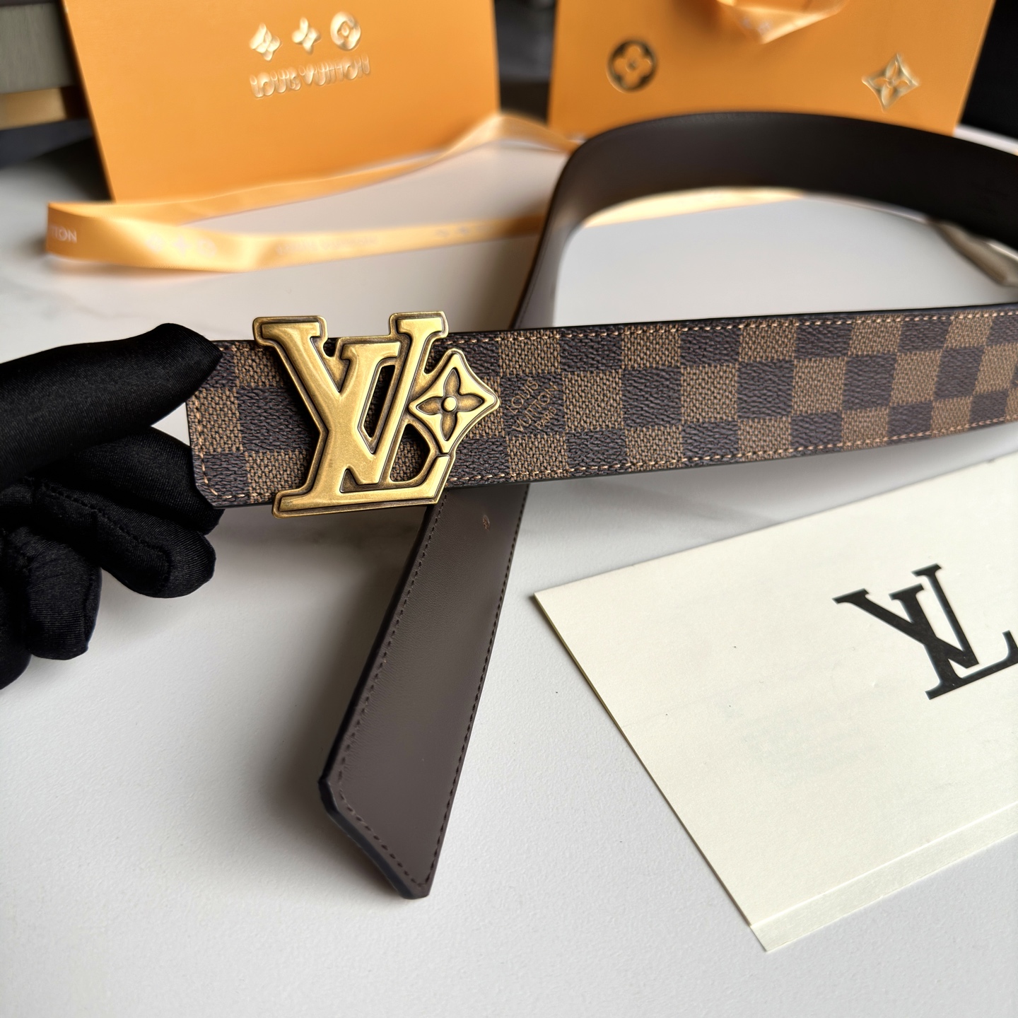 L0UIS VUITT0N 原版包裝➕1.0 40mm幅精鋭デザイン