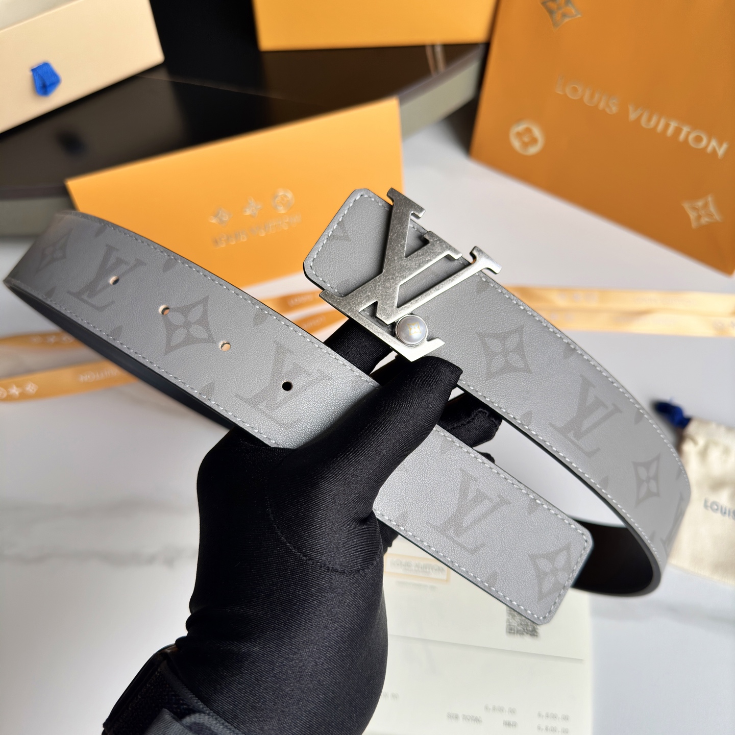 LOUIS VUITTON メンズ 原単 腰帯 ダブル面デザイン