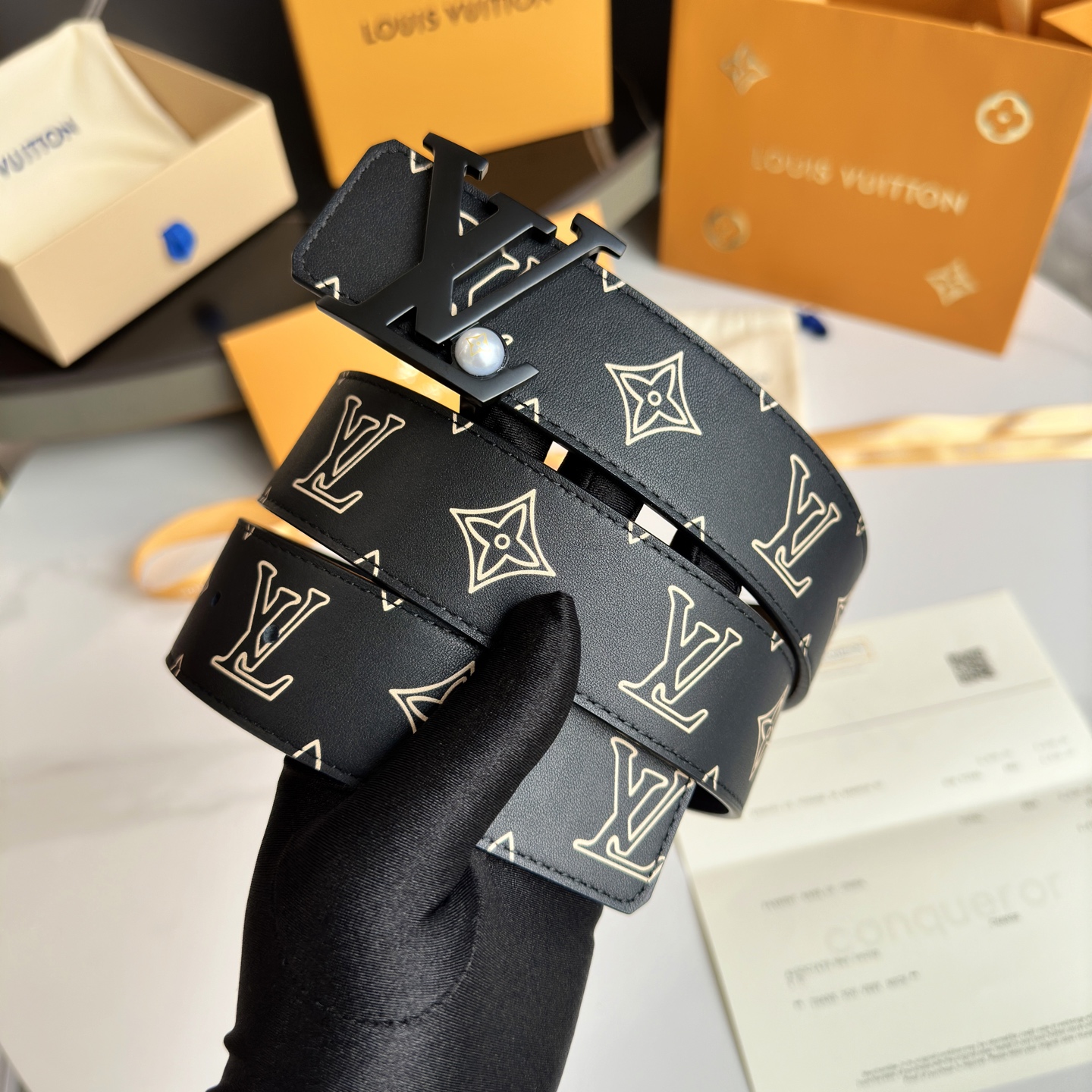 LOUIS VUITTON 男性用原単腰帶 40mm ダブルフェイスデザイン