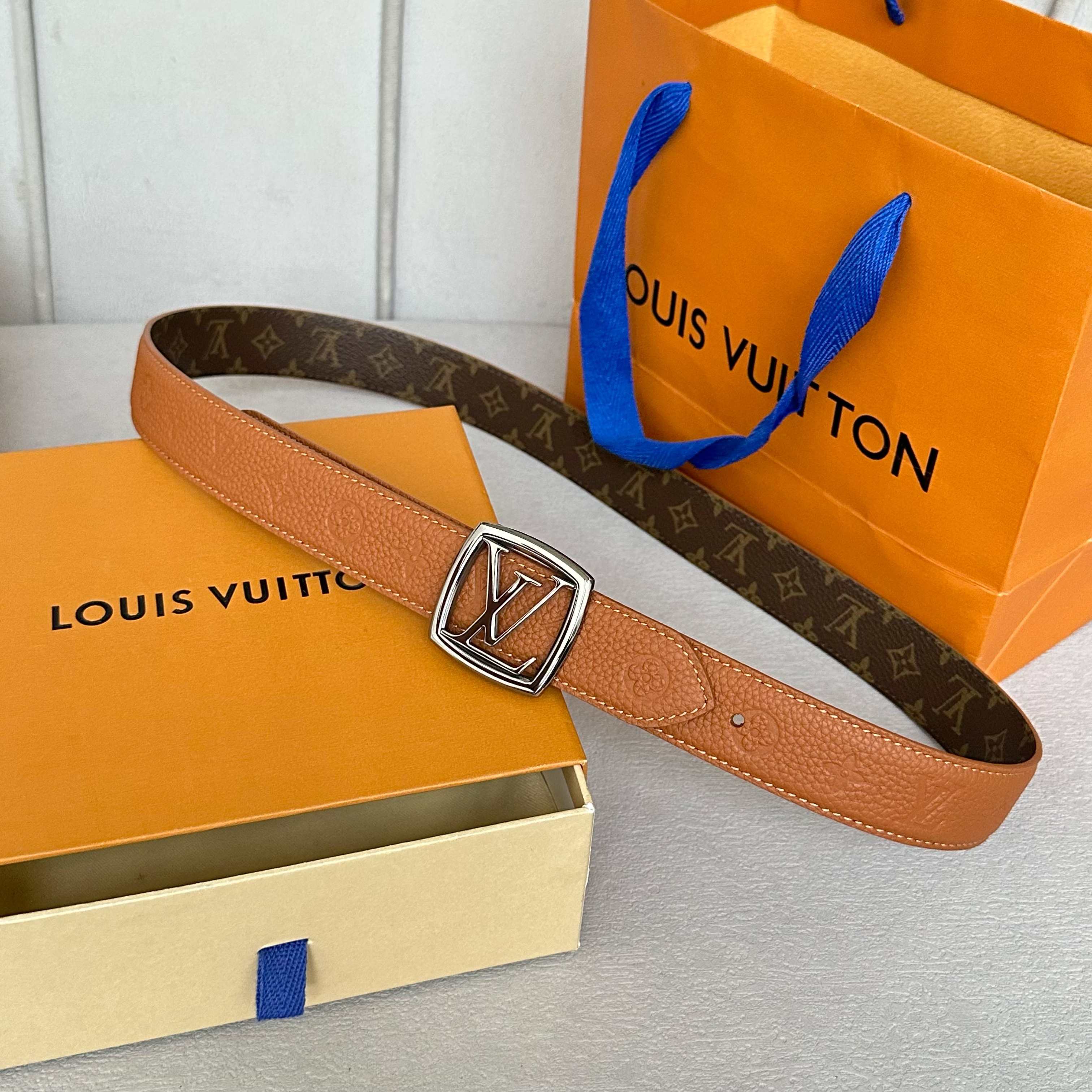 LOUIS VUITTON レディース原単腰帯 PVCと牛皮のコンビネーション