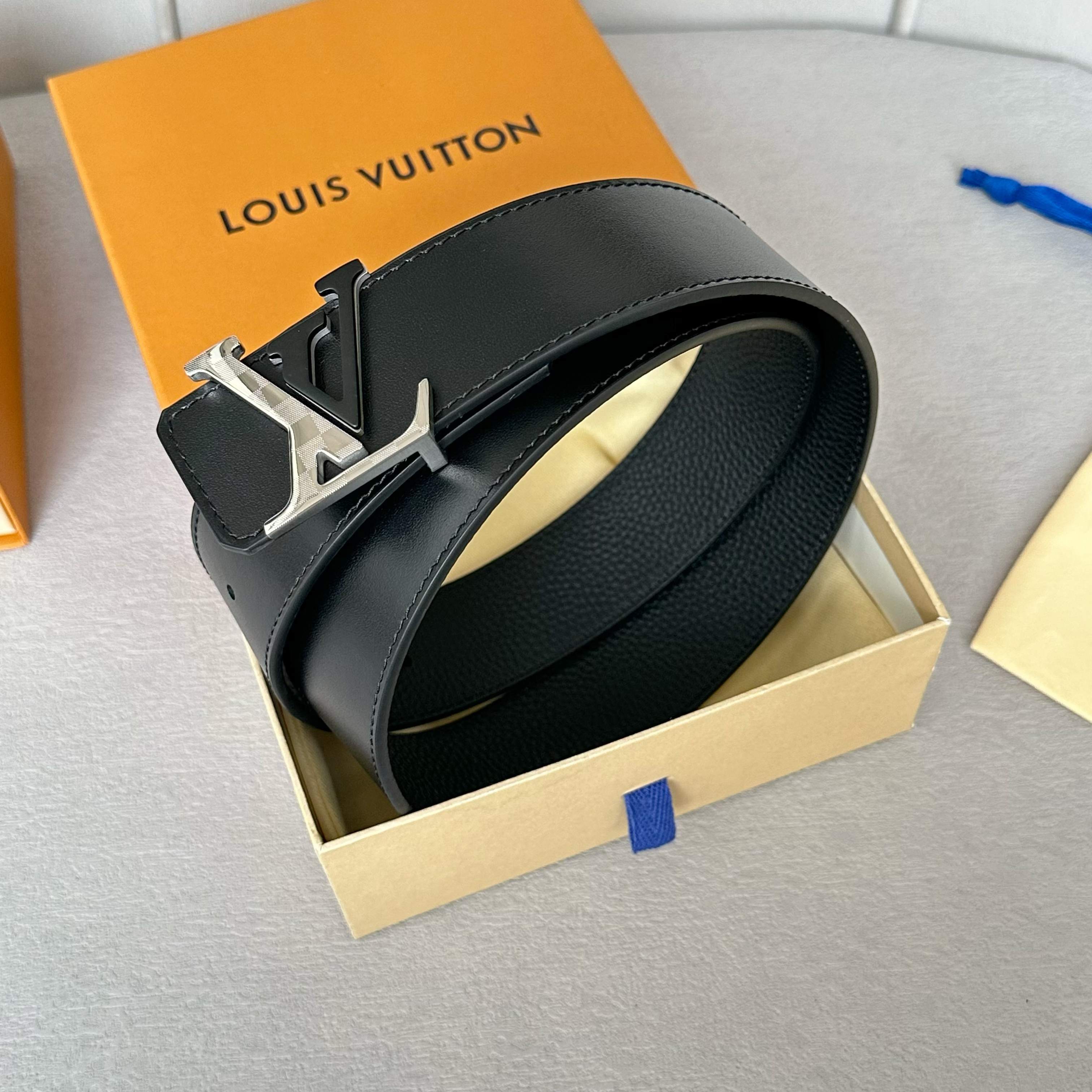 LOUIS VUITTON 原版包裝➕1.0 - 幅広40mm、柔らかな牛革底