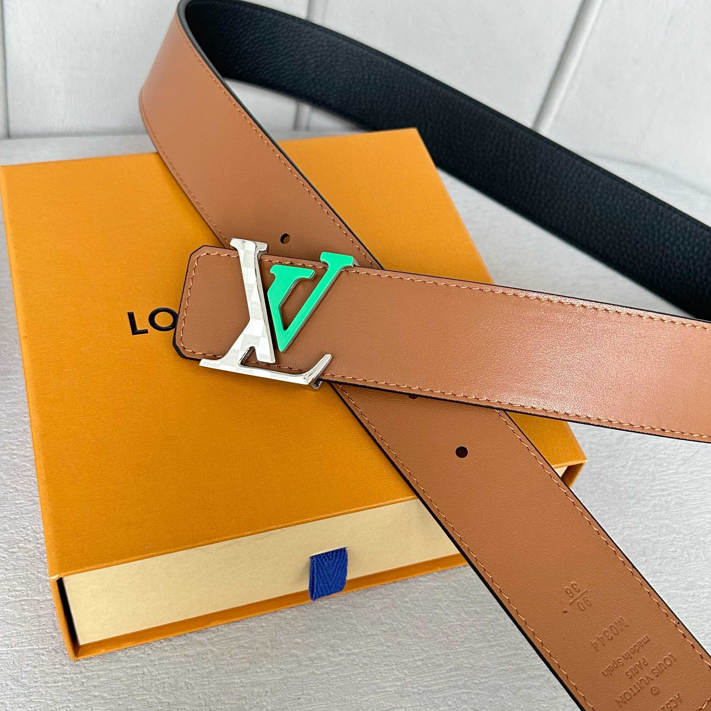 L0UIS VUITT0N 原版包裝➕1.0 幅広40mmの新型デザイン