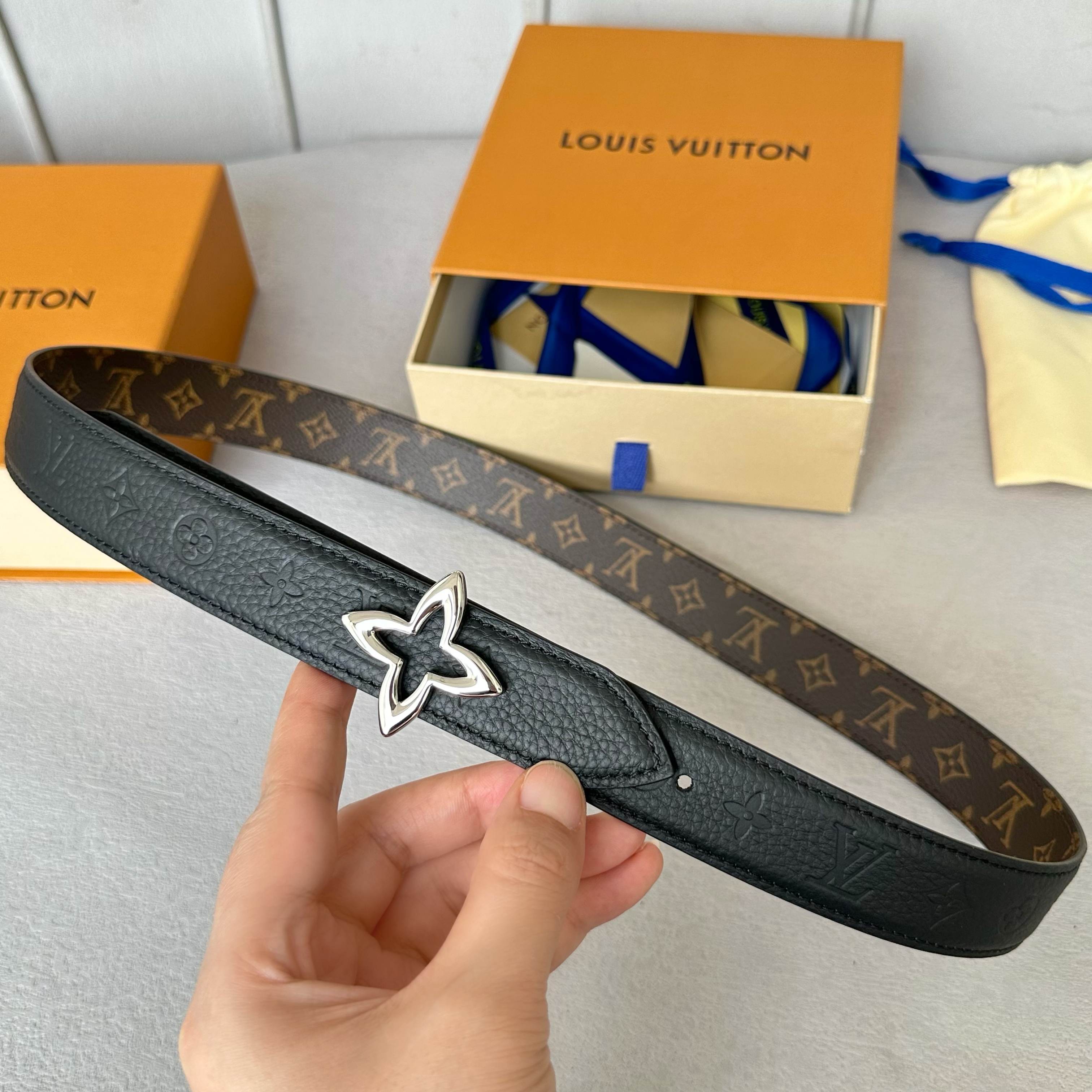 LOUIS VUITTON レディース原単腰帯 - クラシックデザイン＆ダブルサイド使用可能