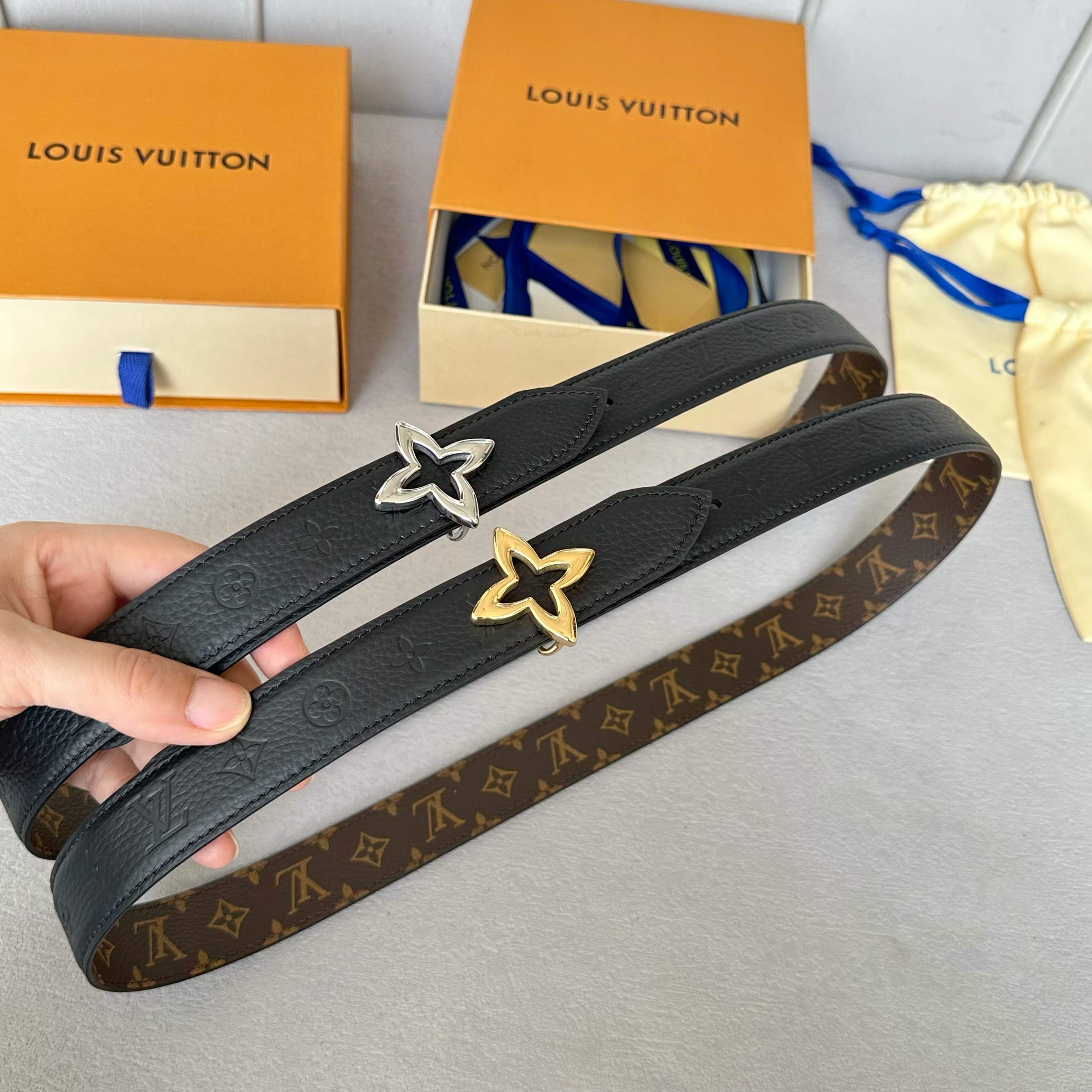 LVMH レディース原単腰帶 30mm 幅 洗練されたデザイン