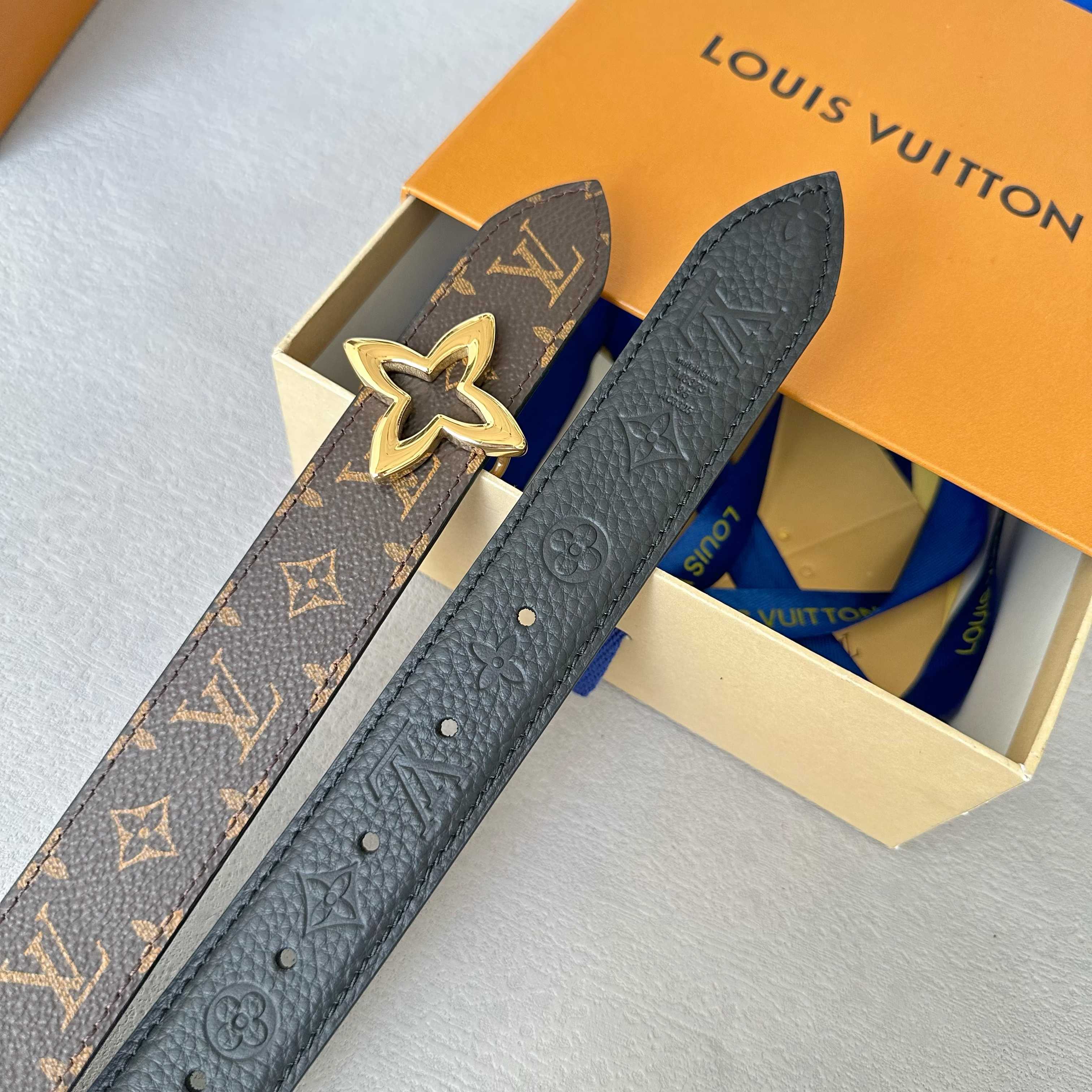 LVMH レディース原単腰帶 30mm 幅 洗練されたデザイン